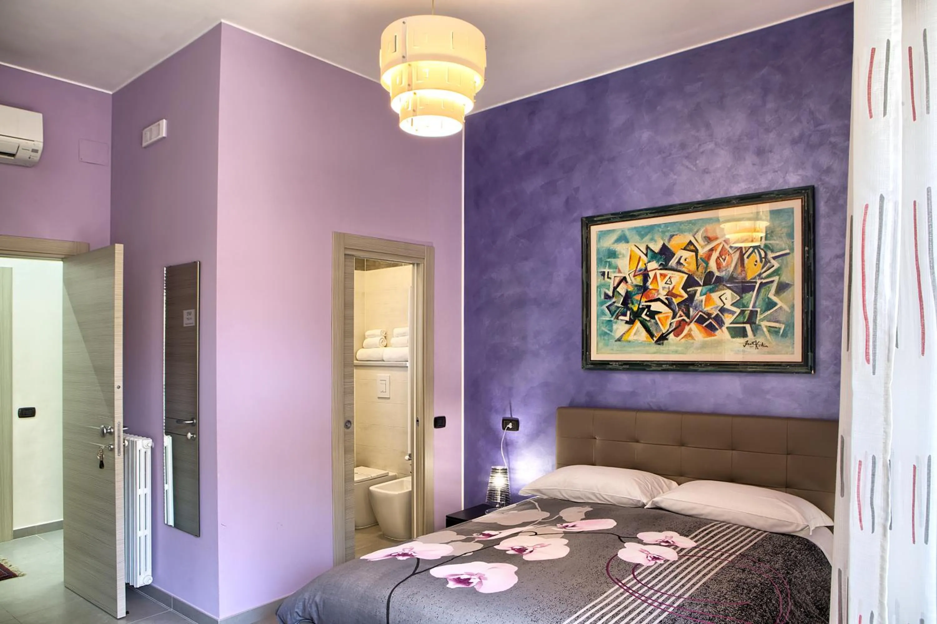 Photo of the whole room, Bed in La Collina dei Ciliegi