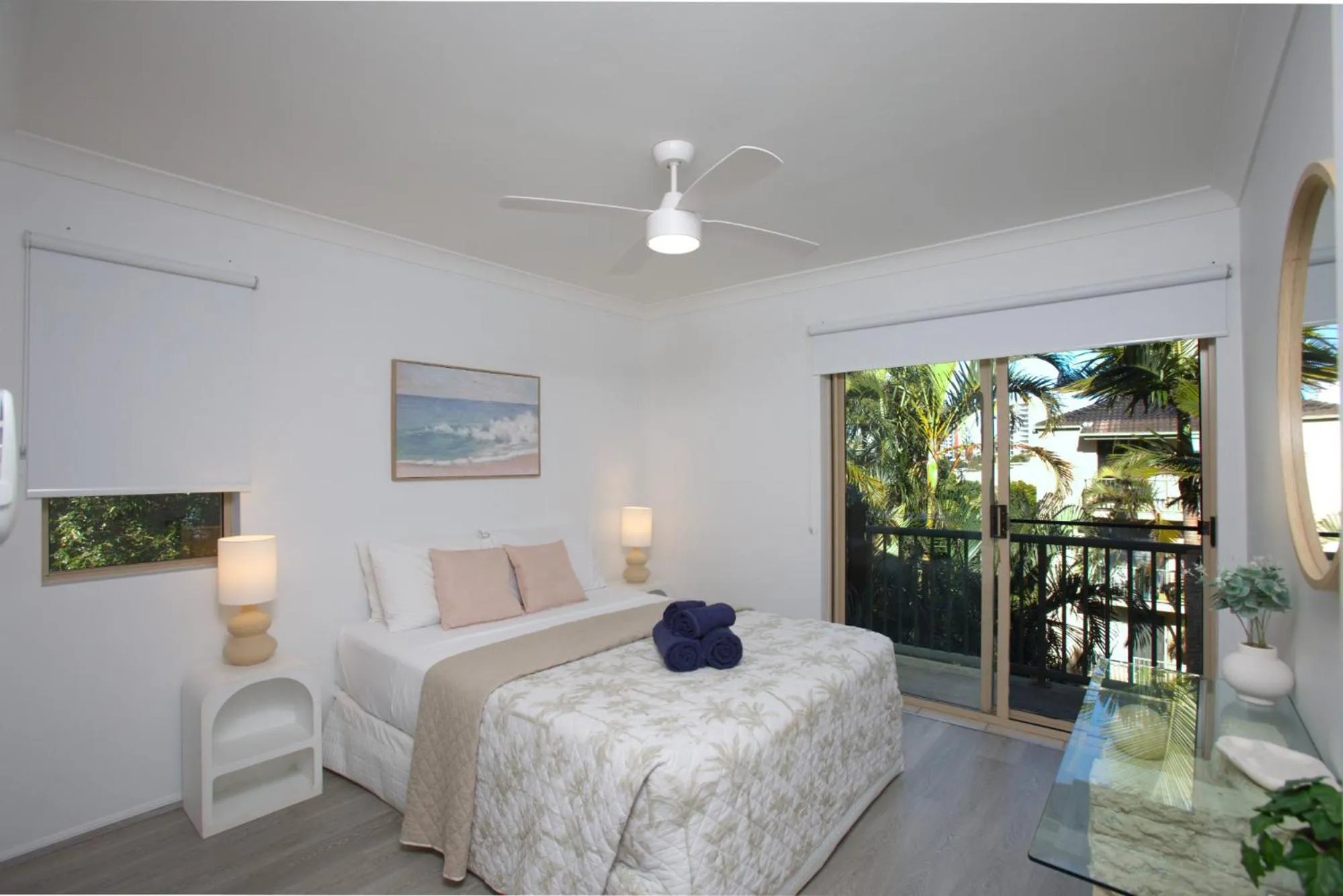 Bedroom, Bed in Bila Vista Kirra Beachside Apartments