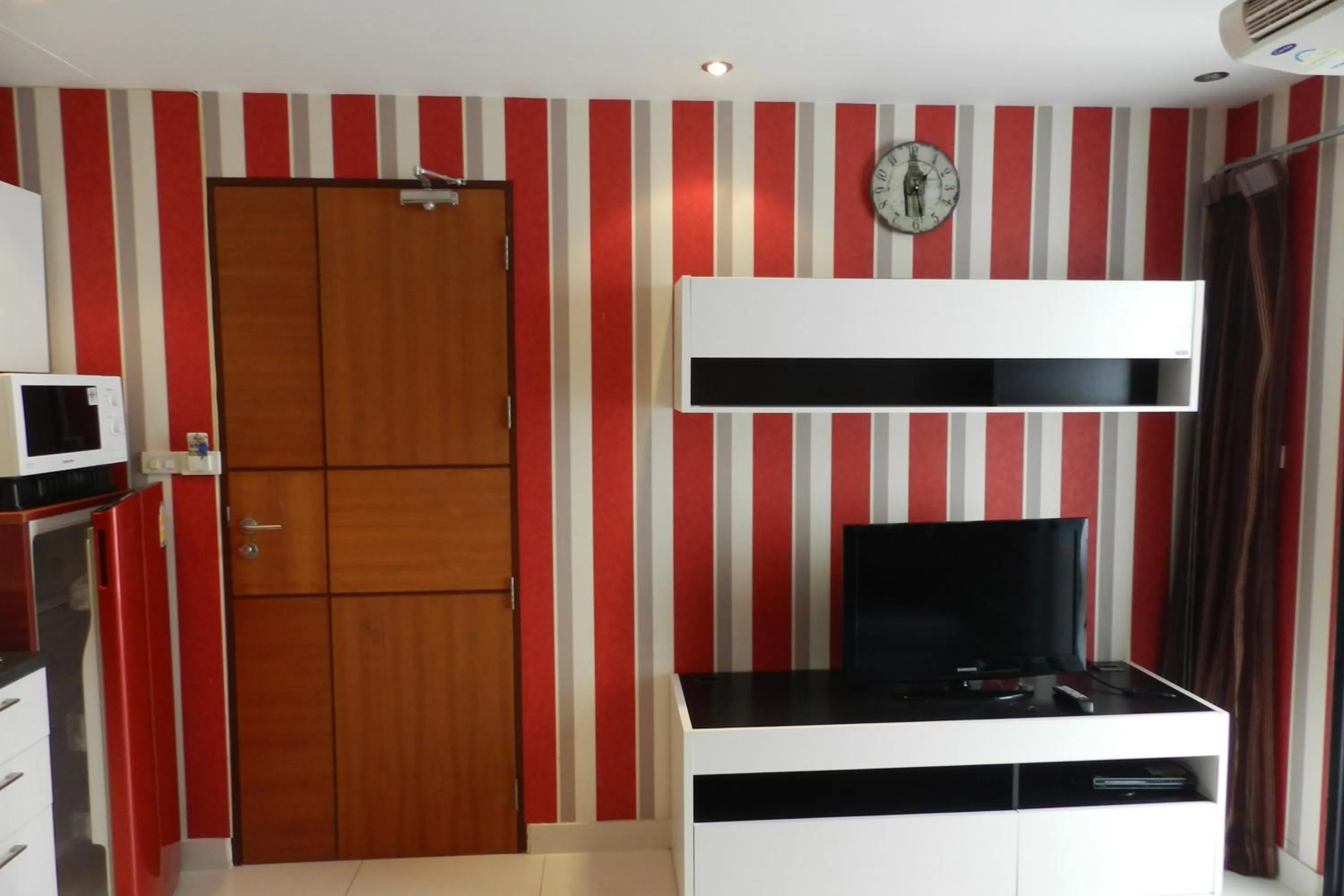 Photo of the whole room in NEOcondo @ PATTAYA