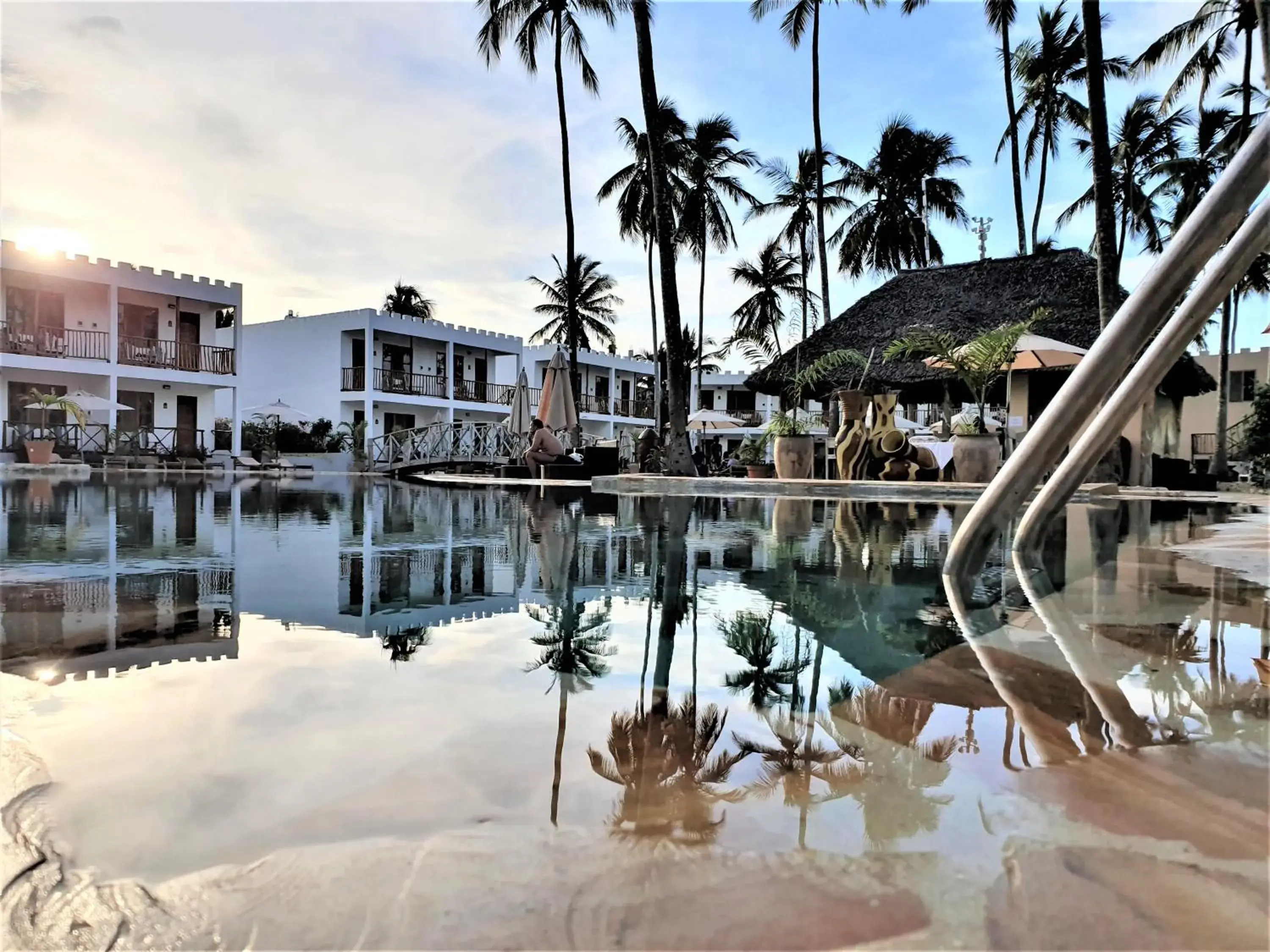 Swimming pool in Zanzibar Bay Resort & Spa Swimming pool in Zanzibar Bay Resort & Spa
