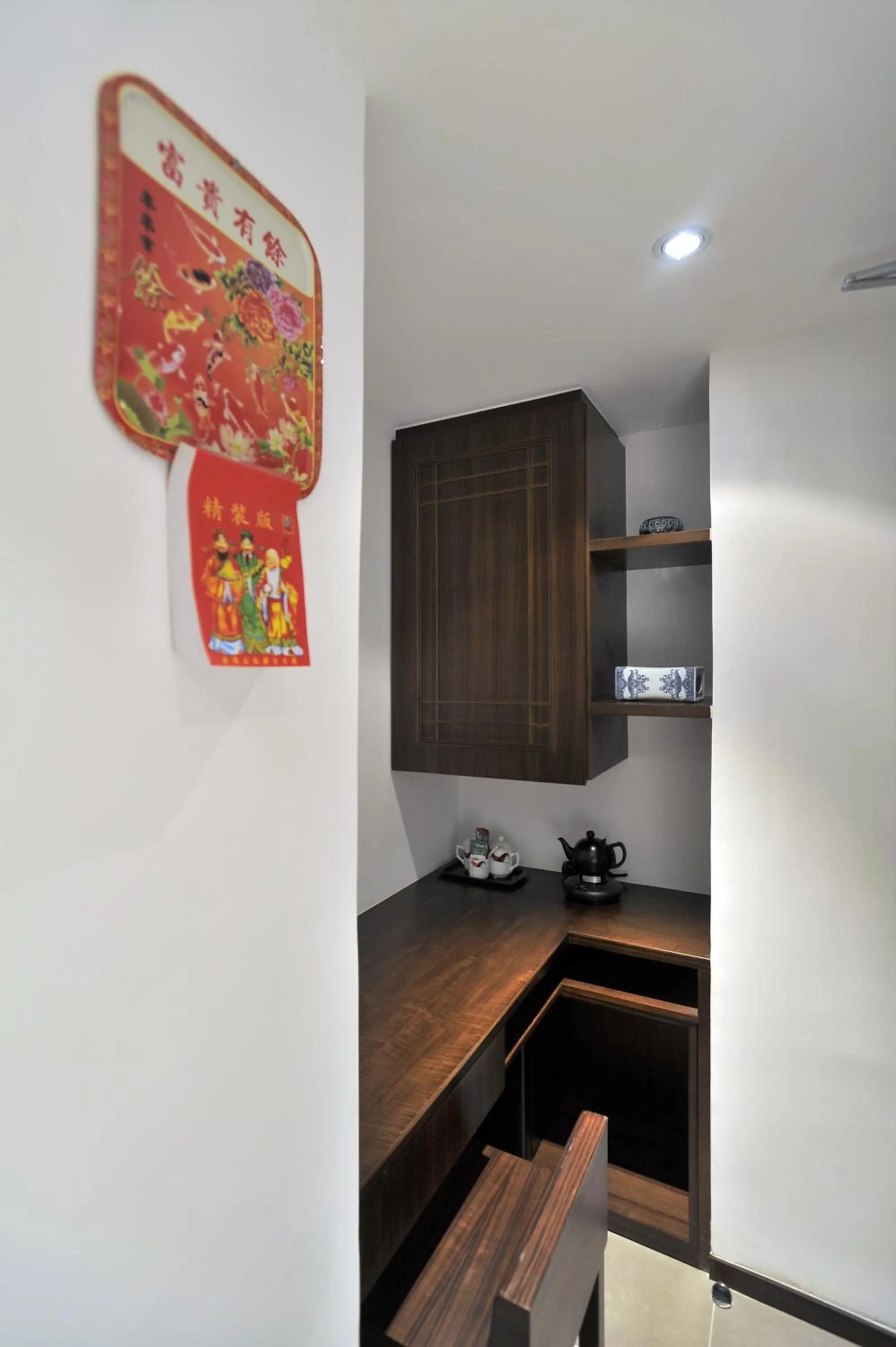 Photo of the whole room in Mingle by The Park