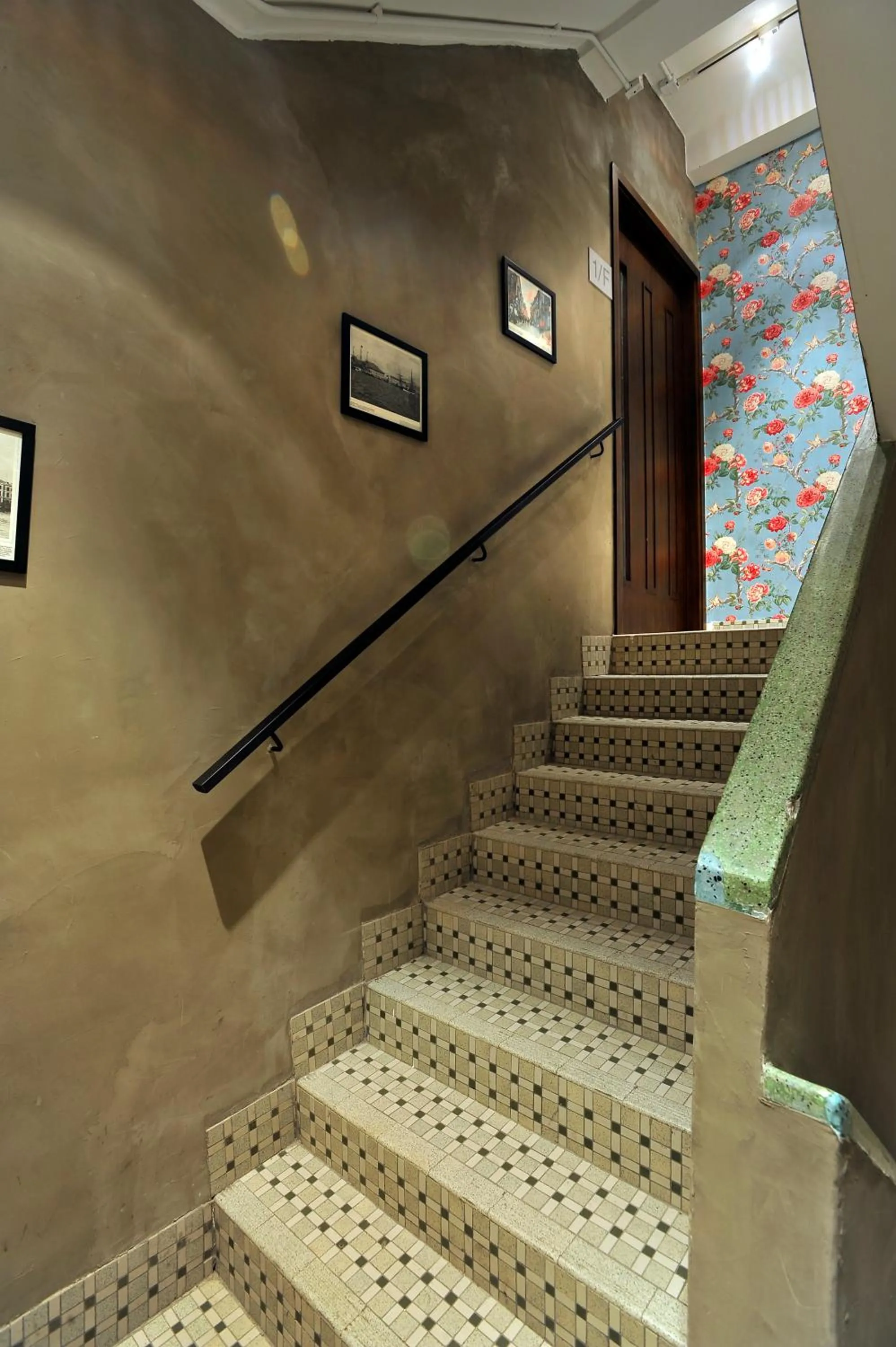 Other in Mingle by The Park