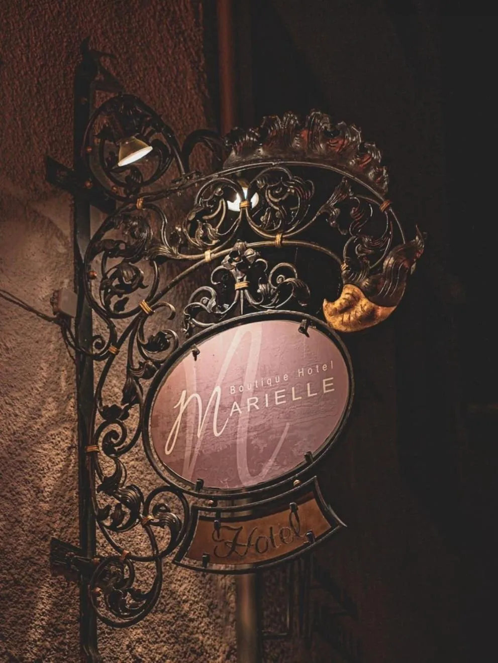 Night in Boutique Hotel Marielle