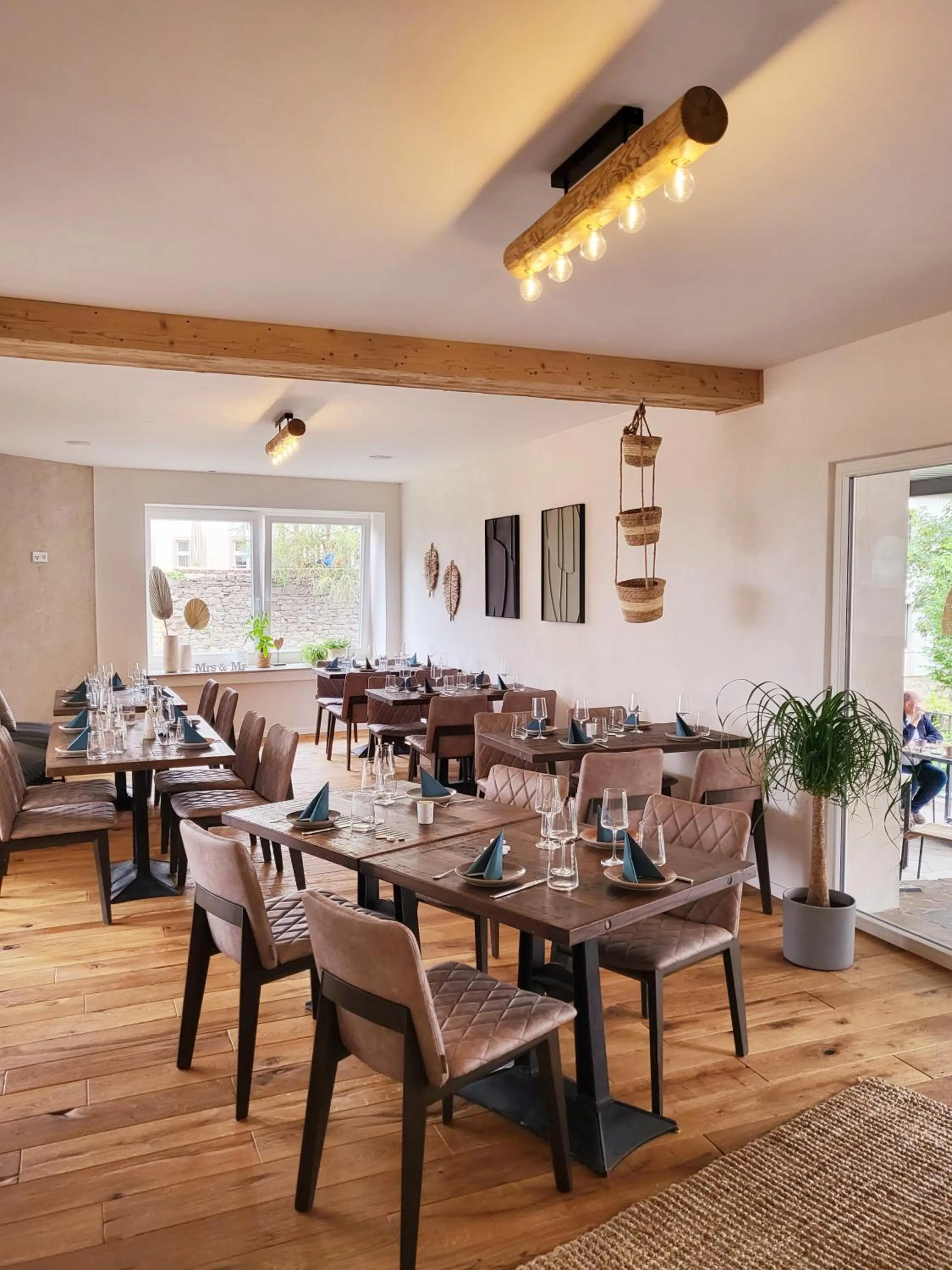 Restaurant/places to eat in Boutique Hotel Marielle