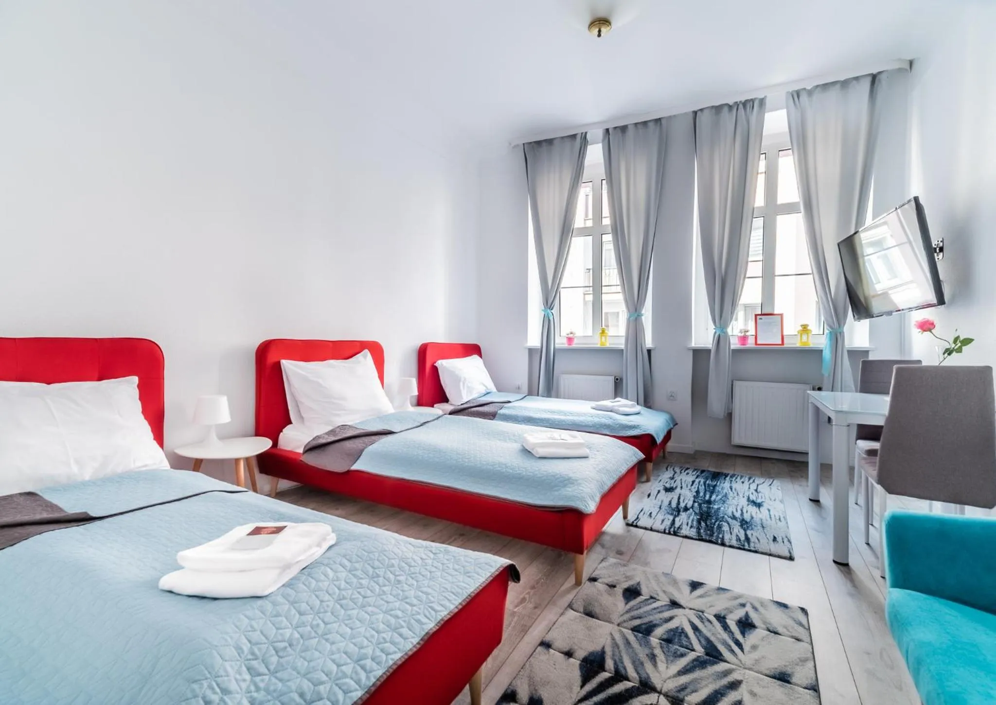 Photo of the whole room, Bed in Great Polonia Świdnica City Center