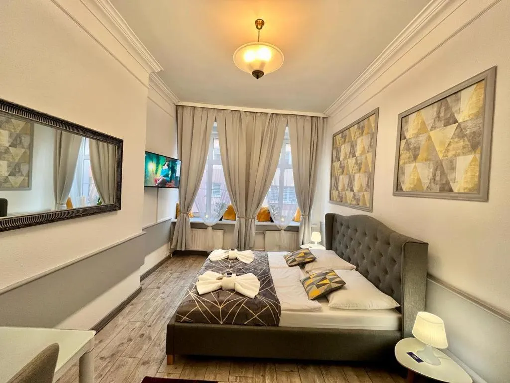 Photo of the whole room, Bed in Great Polonia Świdnica City Center