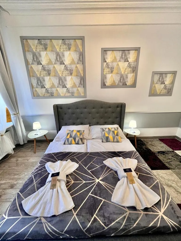 Photo of the whole room, Bed in Great Polonia Świdnica City Center