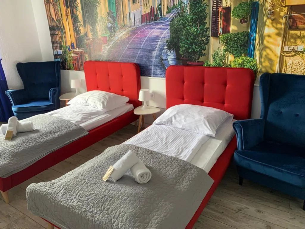 Seating area, Bed in Great Polonia Świdnica City Center