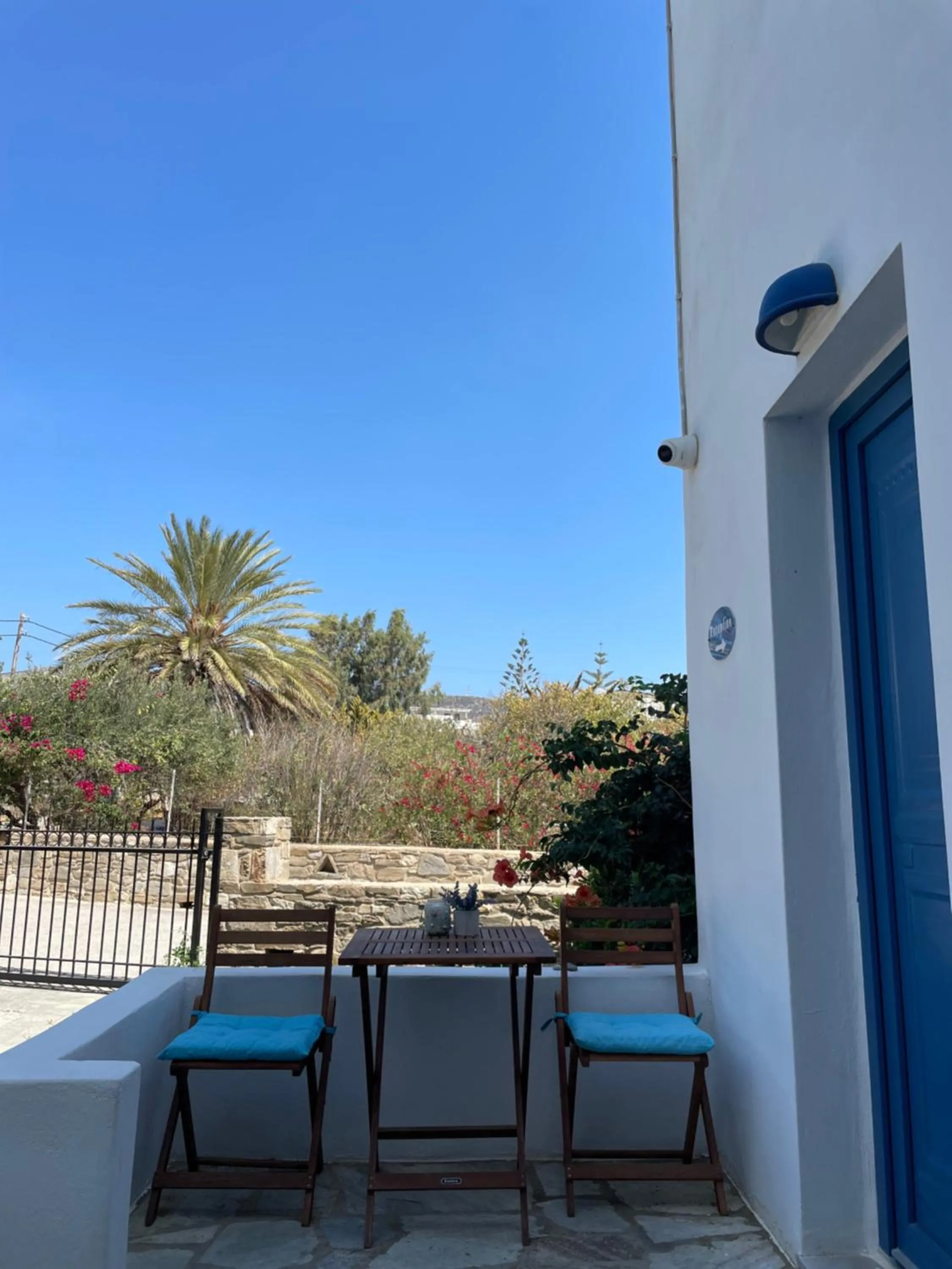 Facade/entrance in Villa Gelly's Studios