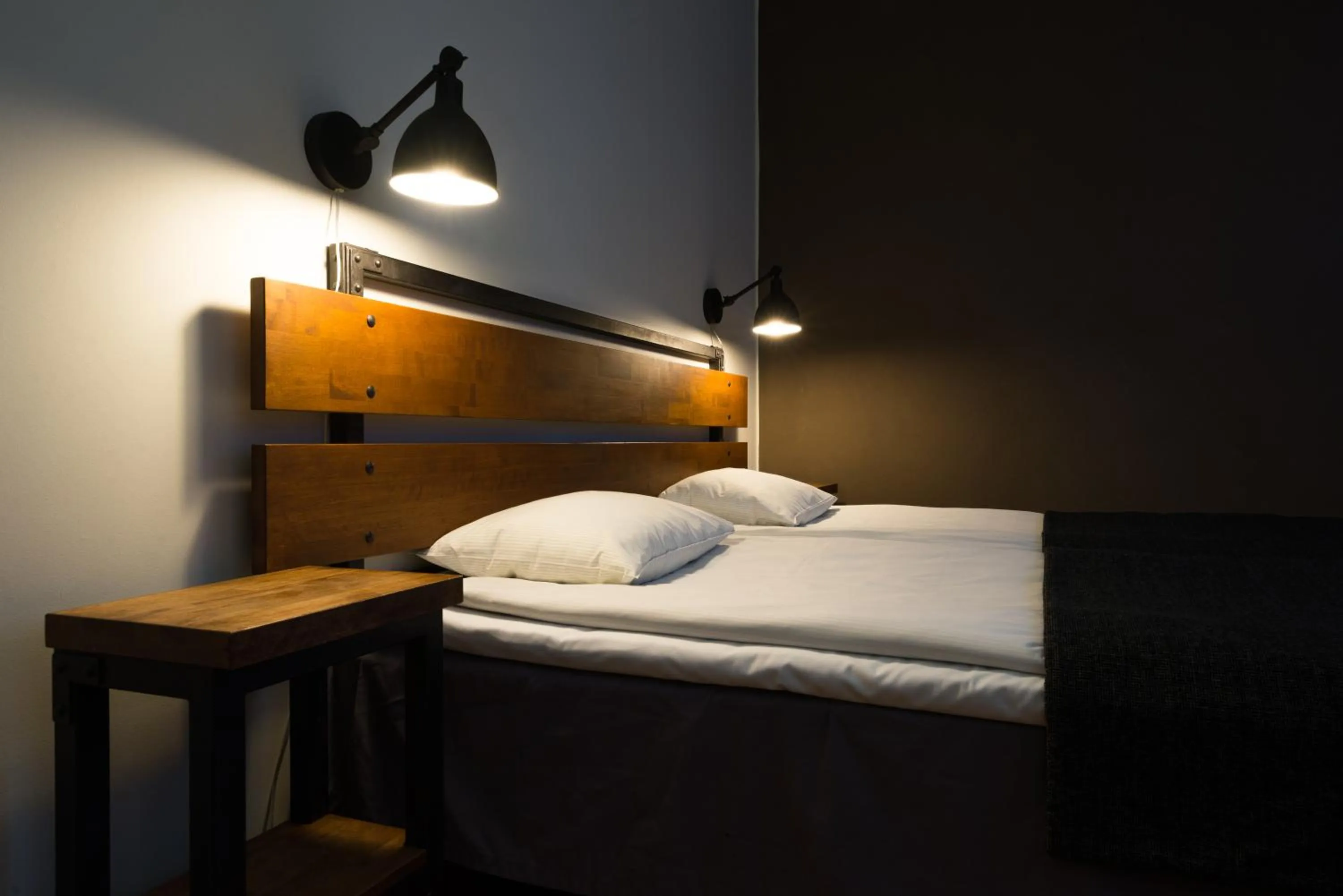 Decorative detail, Bed in Hotelli Ville