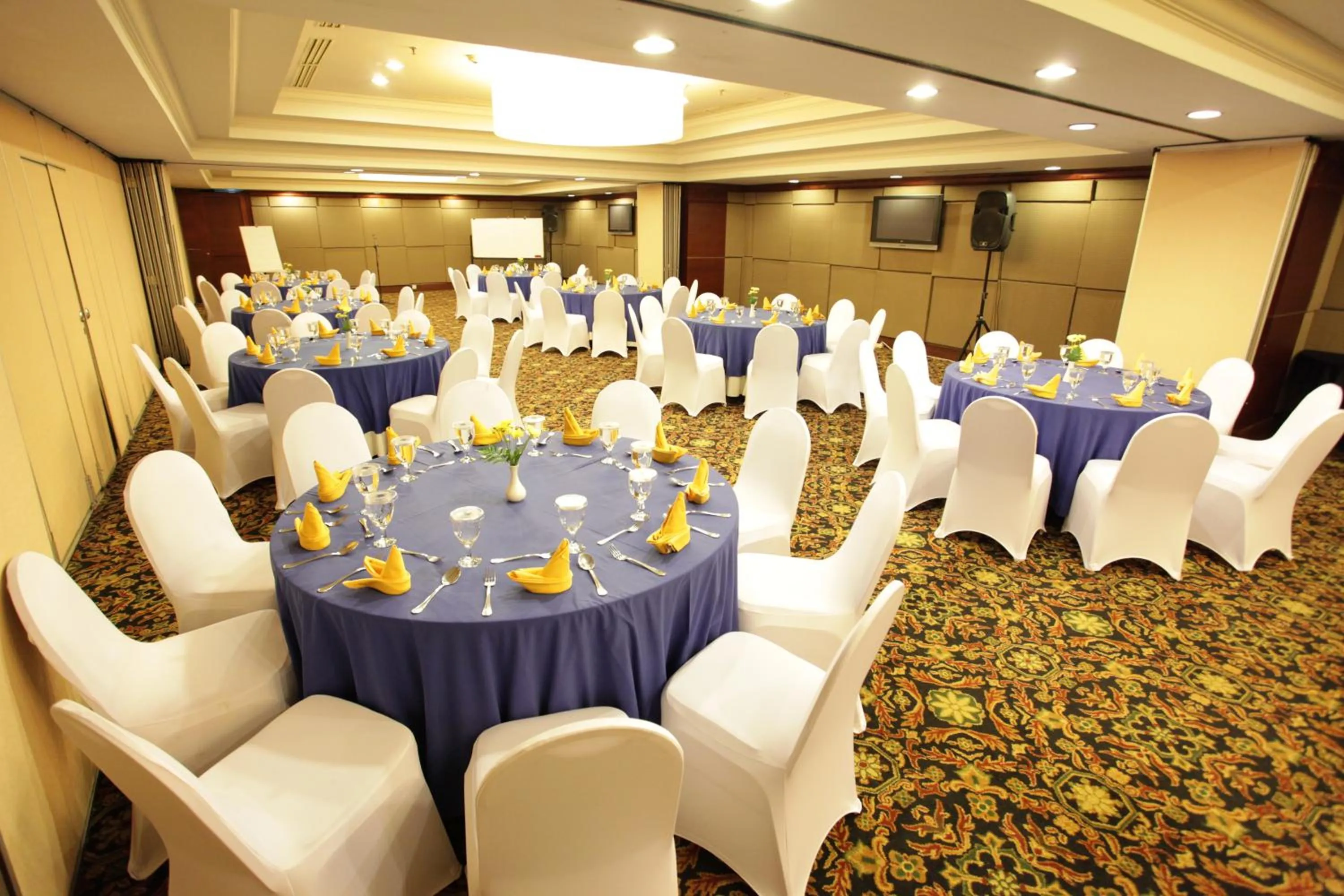 Banquet/Function facilities in Blue Sky Hotel Balikpapan