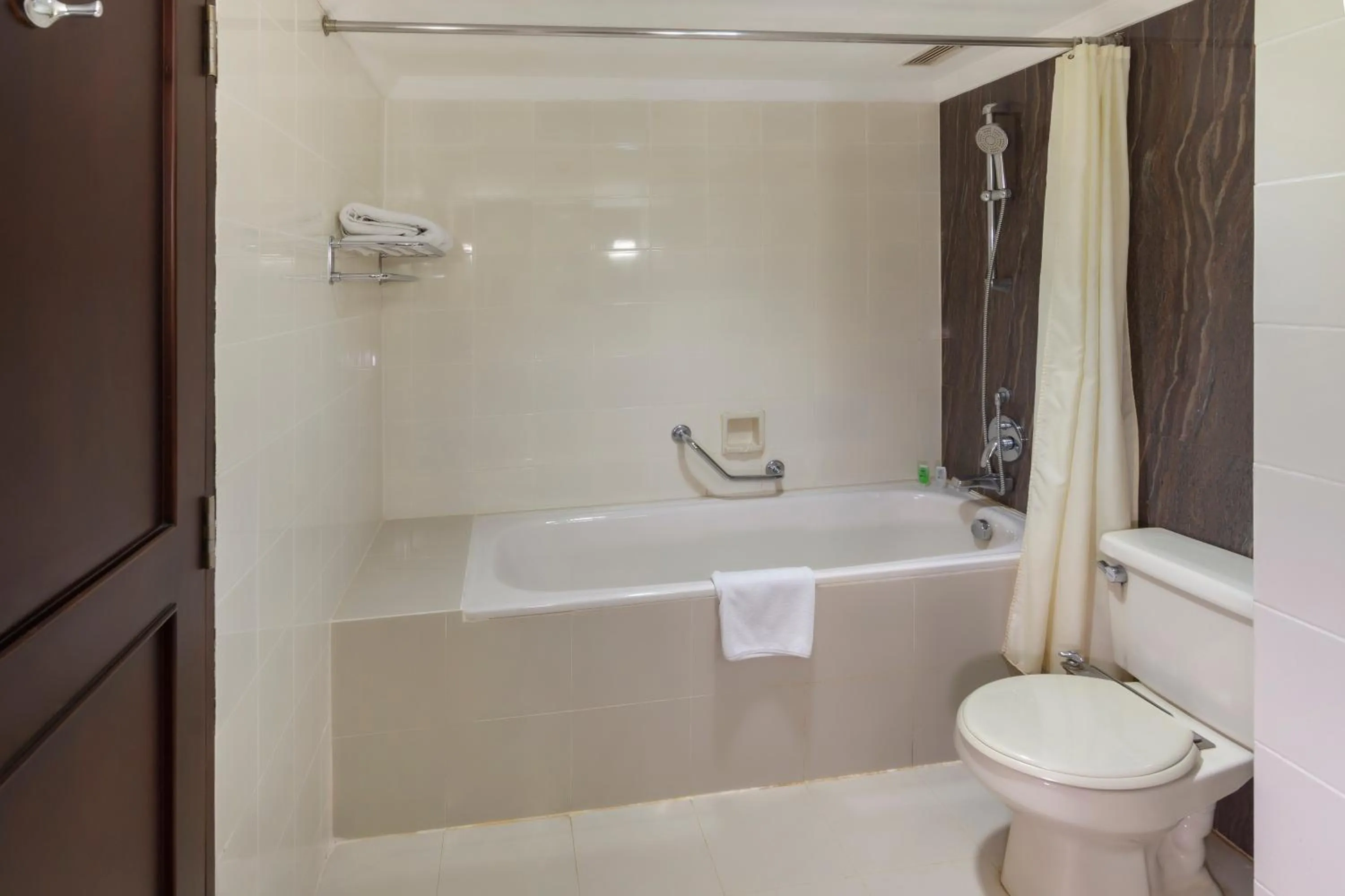 Bathroom in Blue Sky Hotel Balikpapan