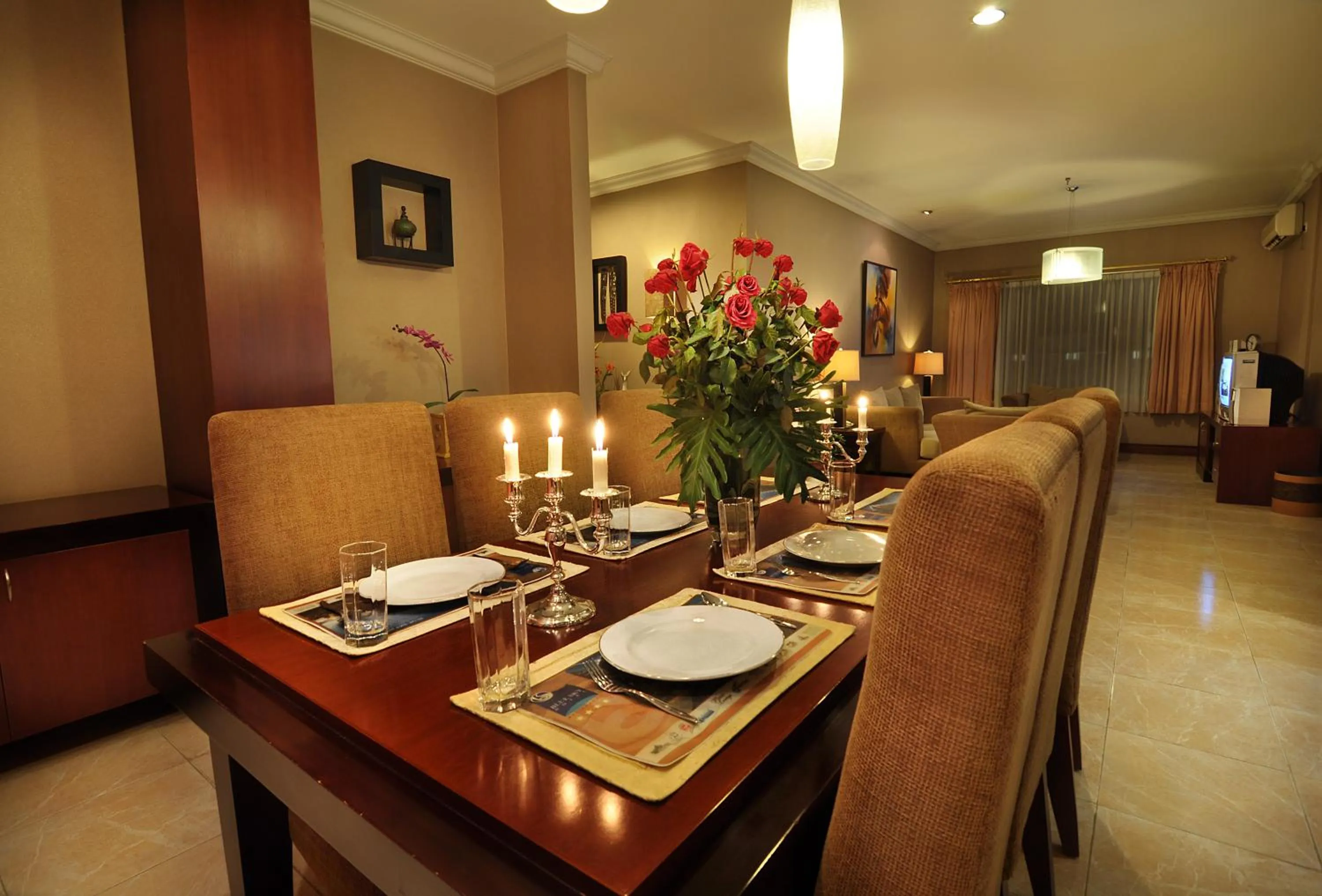 Dining area in Blue Sky Hotel Balikpapan