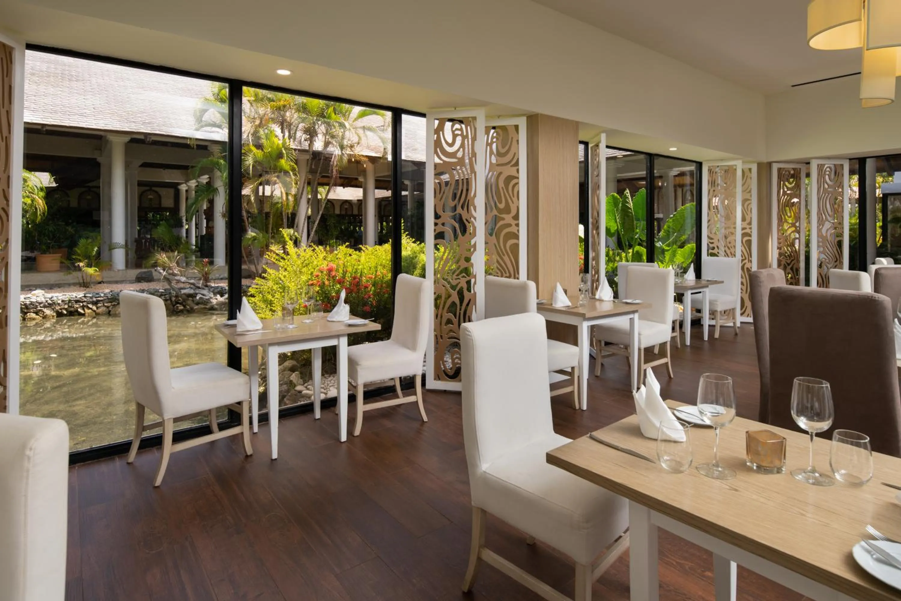 Restaurant/places to eat in Meliá Caribe Beach Resort-All Inclusive