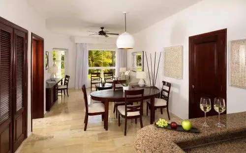 Meliá Caribe Beach Resort-All Inclusive Meliá Caribe Beach Resort-All Inclusive