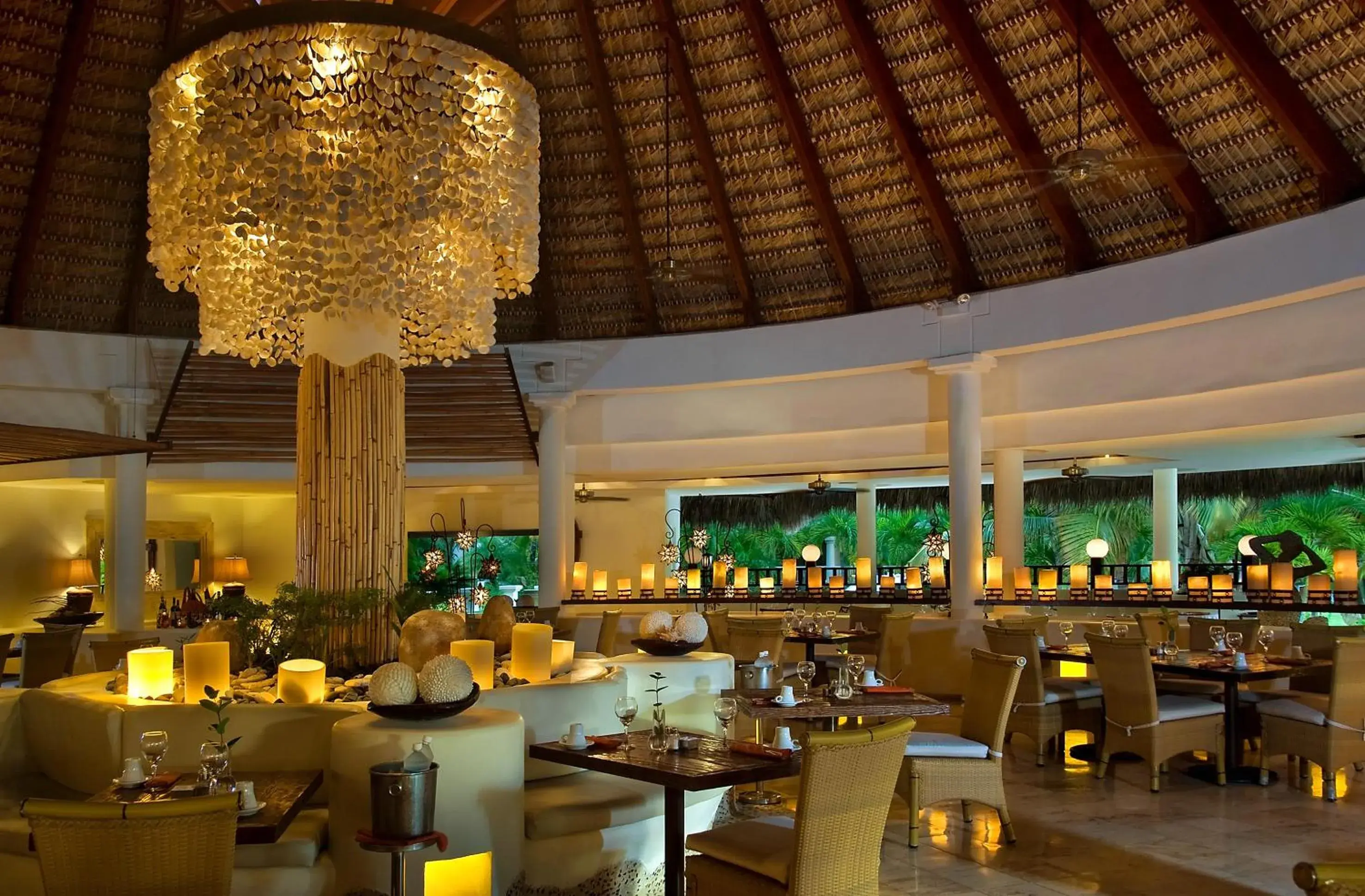 Restaurant/places to eat in Meliá Caribe Beach Resort-All Inclusive Restaurant/places to eat in Meliá Caribe Beach Resort-All Inclusive