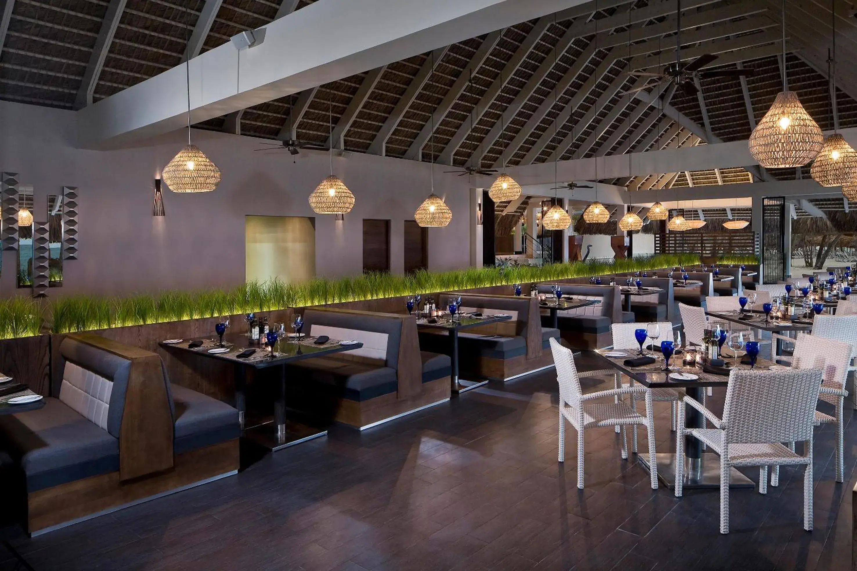 Restaurant/places to eat in Meliá Caribe Beach Resort-All Inclusive Restaurant/places to eat in Meliá Caribe Beach Resort-All Inclusive