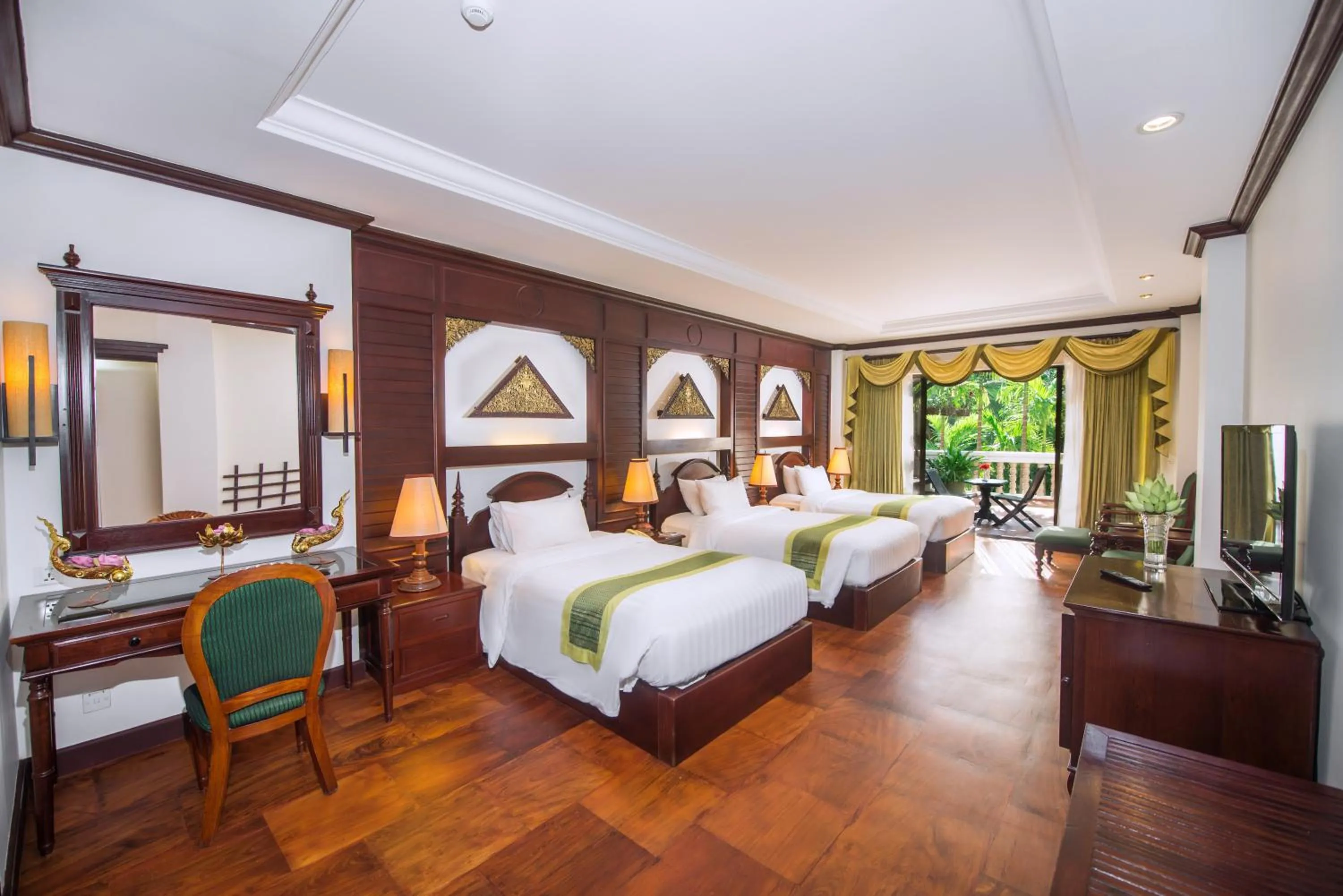 Bed in Borei Angkor Resort & Spa