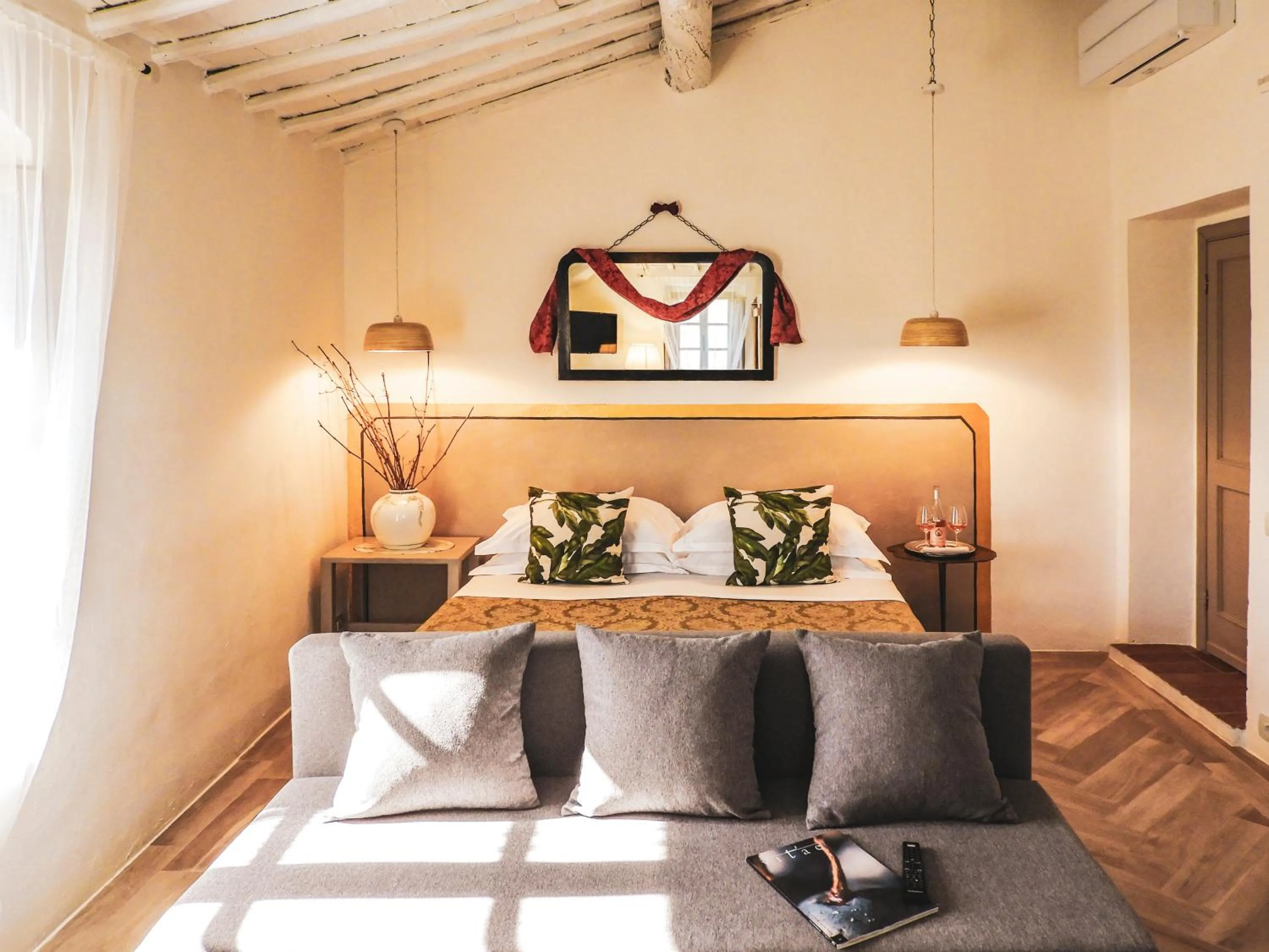 Seating area, Bed in Tenuta Cortedomina