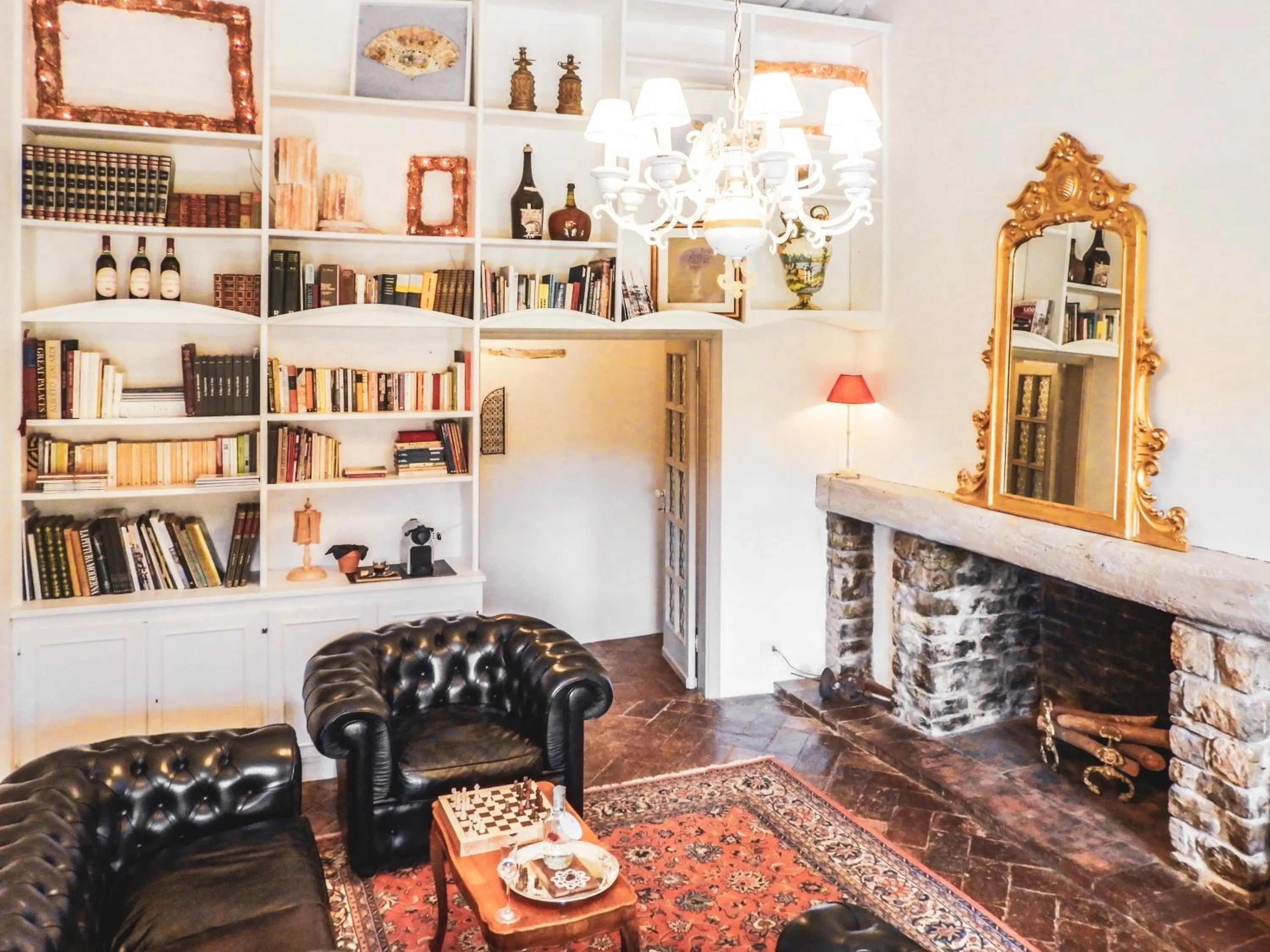 Library in Tenuta Cortedomina