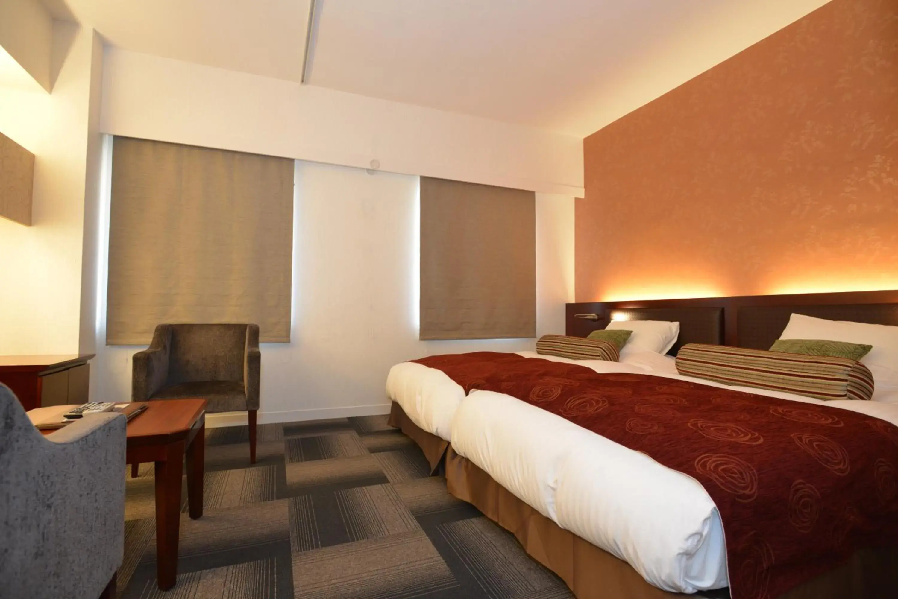 Premier Twin Room - single occupancy - Non-Smoking in Yamato Kashihara City Hotel Premier Twin Room - single occupancy - Non-Smoking in Yamato Kashihara City Hotel