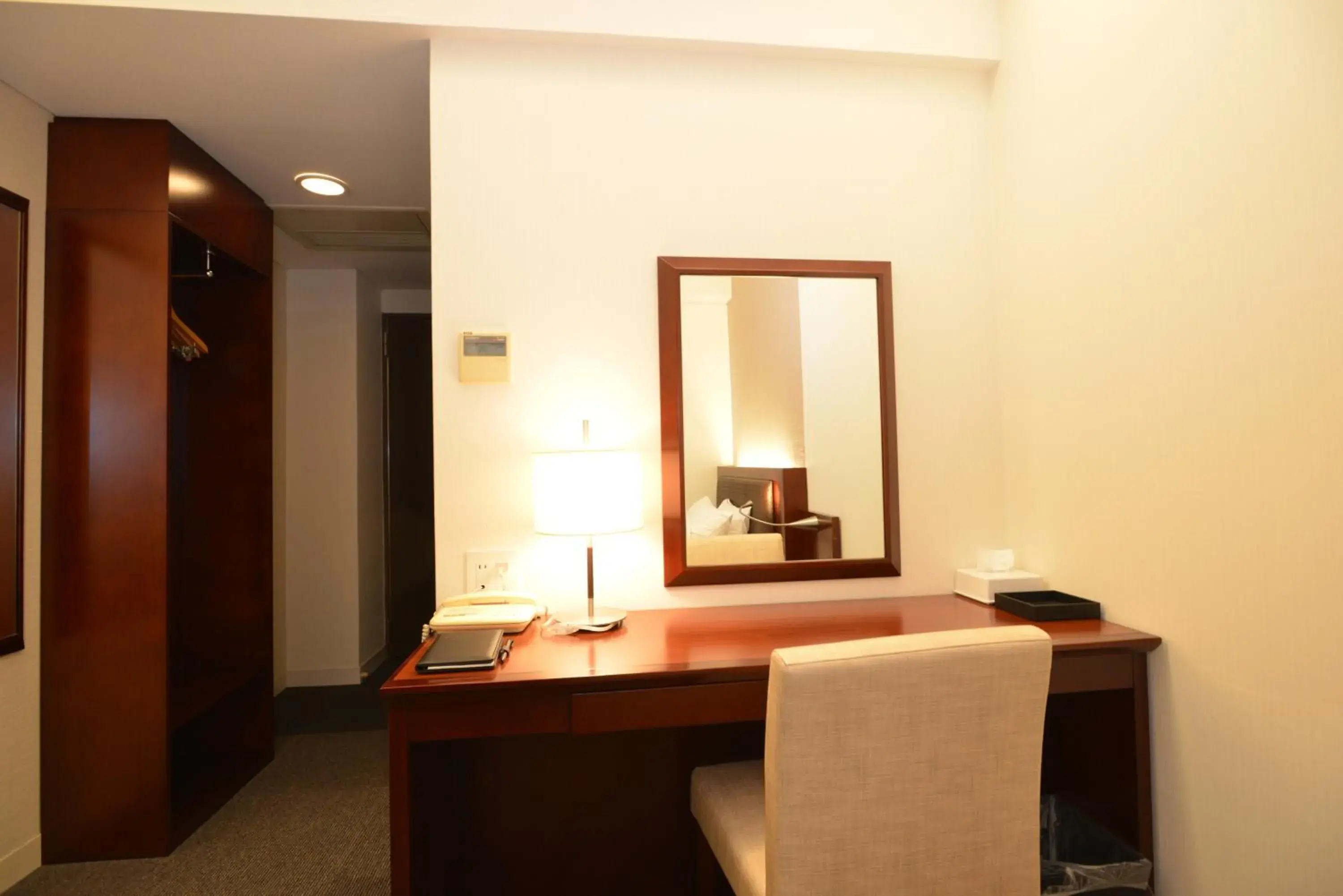 Superior Double Room - single occupancy - Non-Smoking in Yamato Kashihara City Hotel Superior Double Room - single occupancy - Non-Smoking in Yamato Kashihara City Hotel