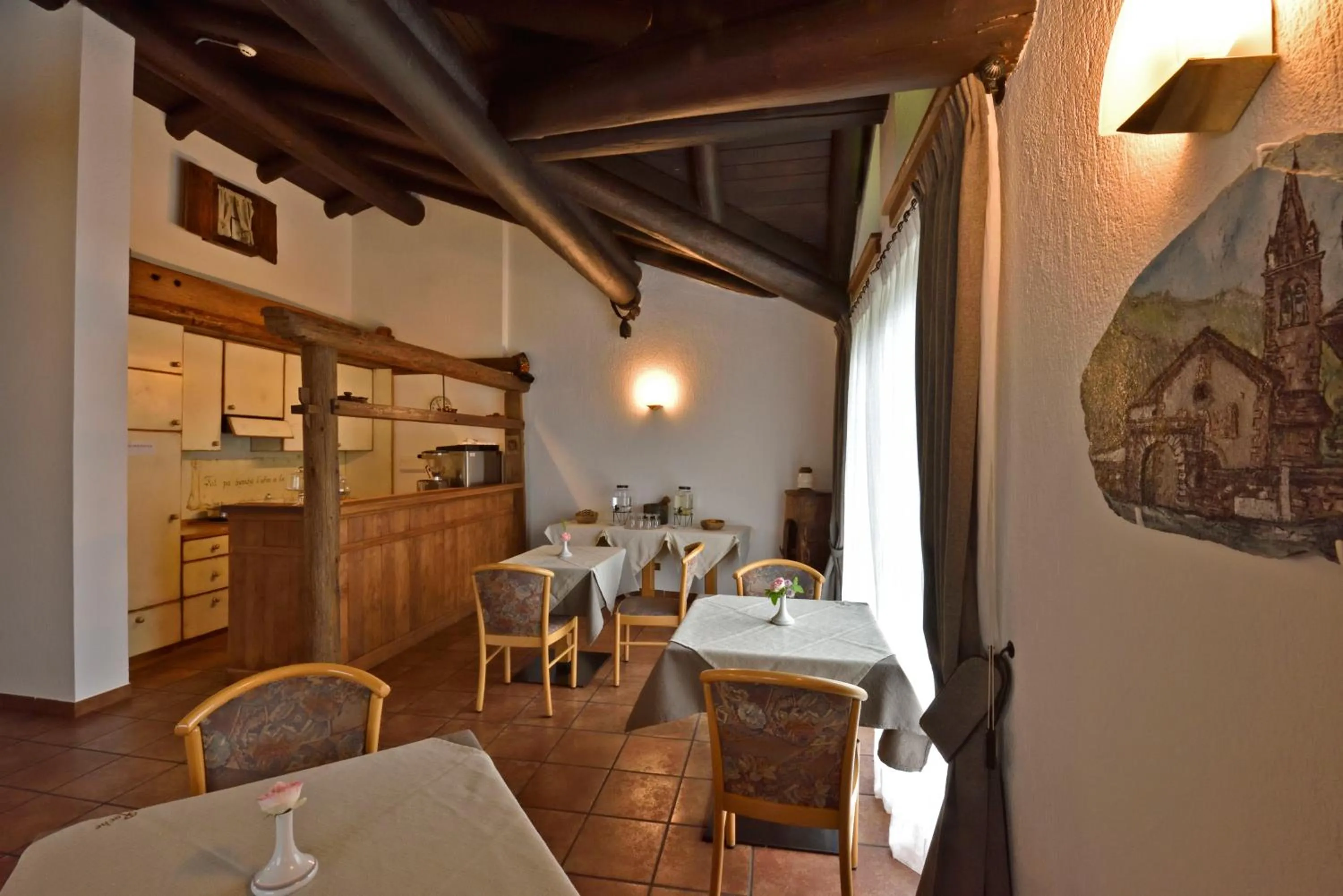 Lounge or bar in La Roche Hotel Appartments