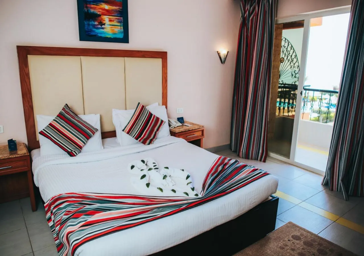 Photo of the whole room, Bed in Retal View Resort El Sokhna Aqua Park