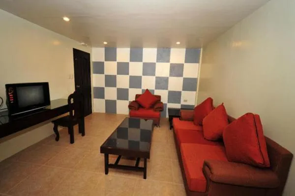 Living room in Hollywood Drive-In Hotel