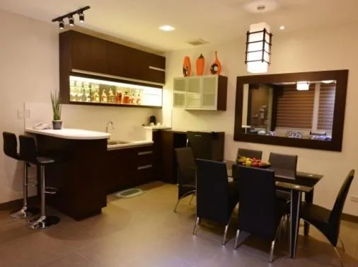 Kitchen or kitchenette in Hollywood Drive-In Hotel