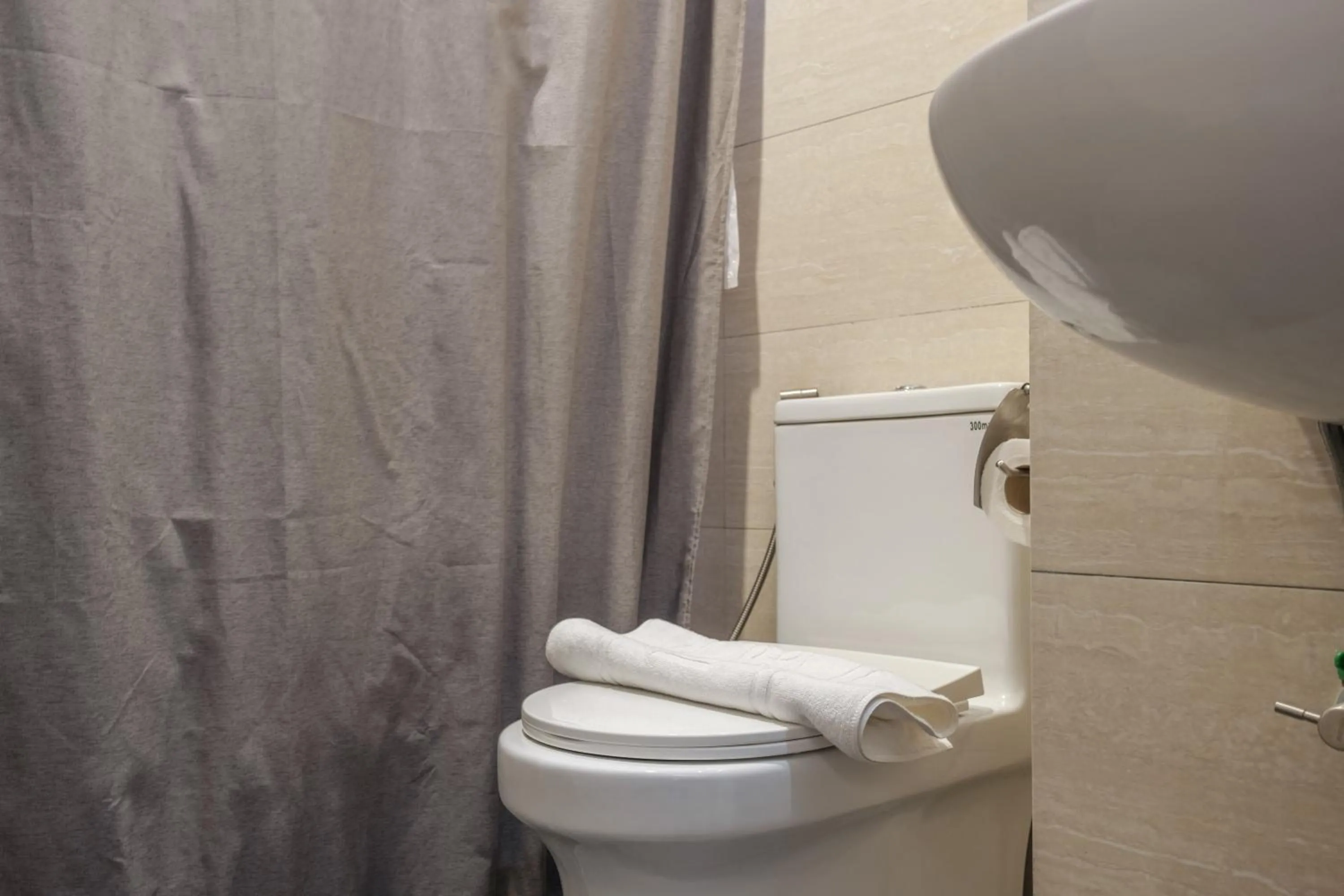 Toilet in Boss Hotel