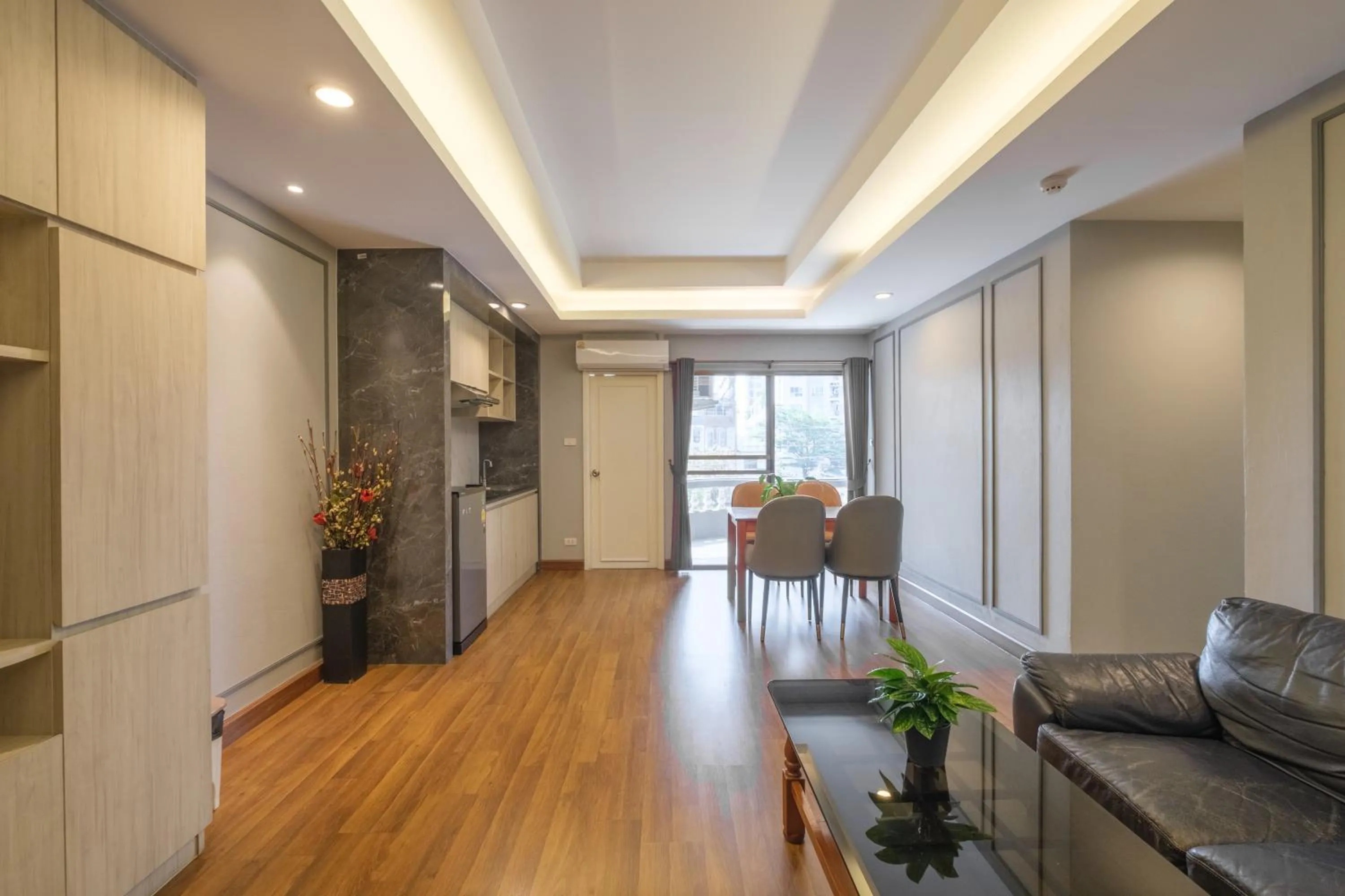 TV and multimedia in Boss Mansion