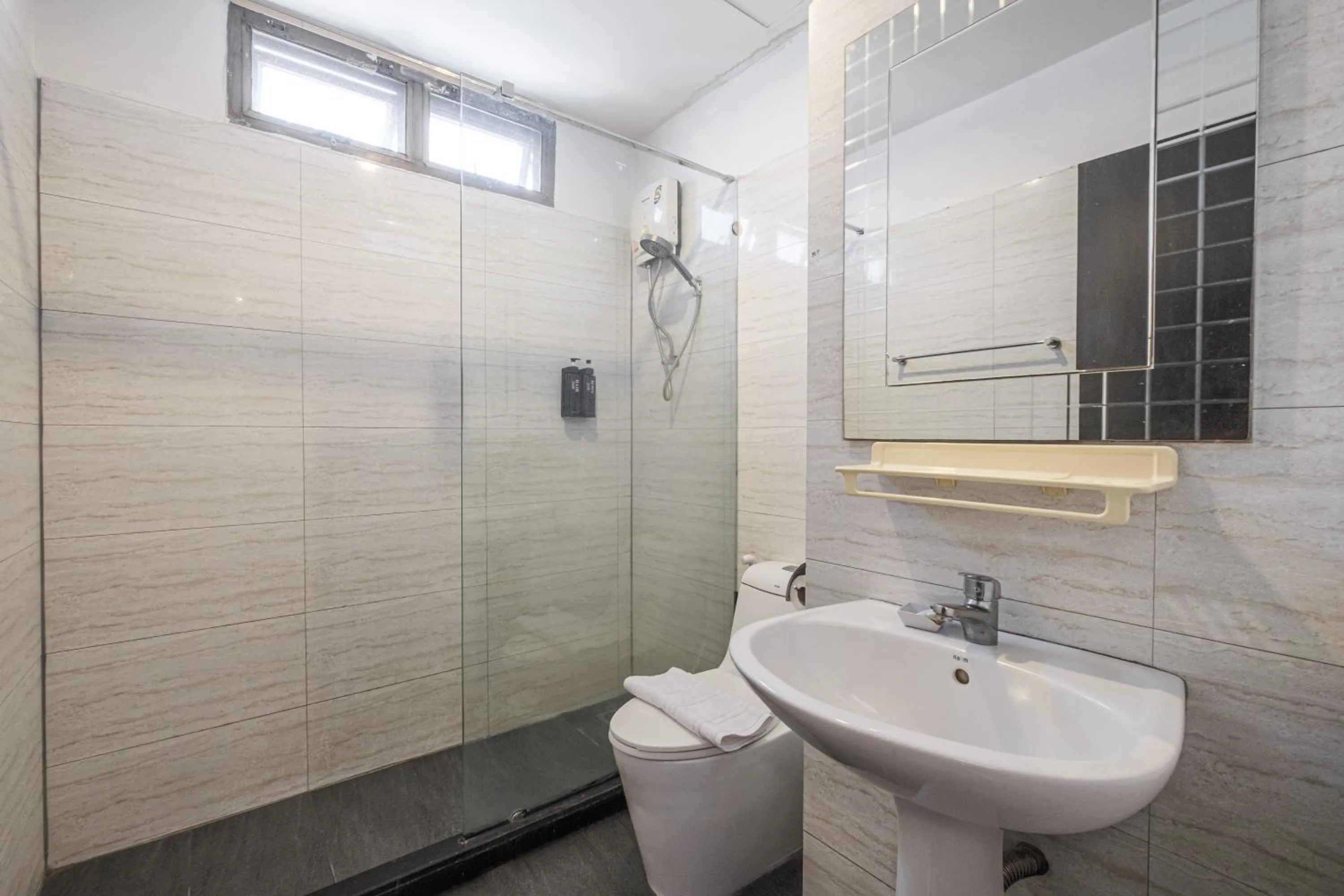 Shower in Boss Hotel