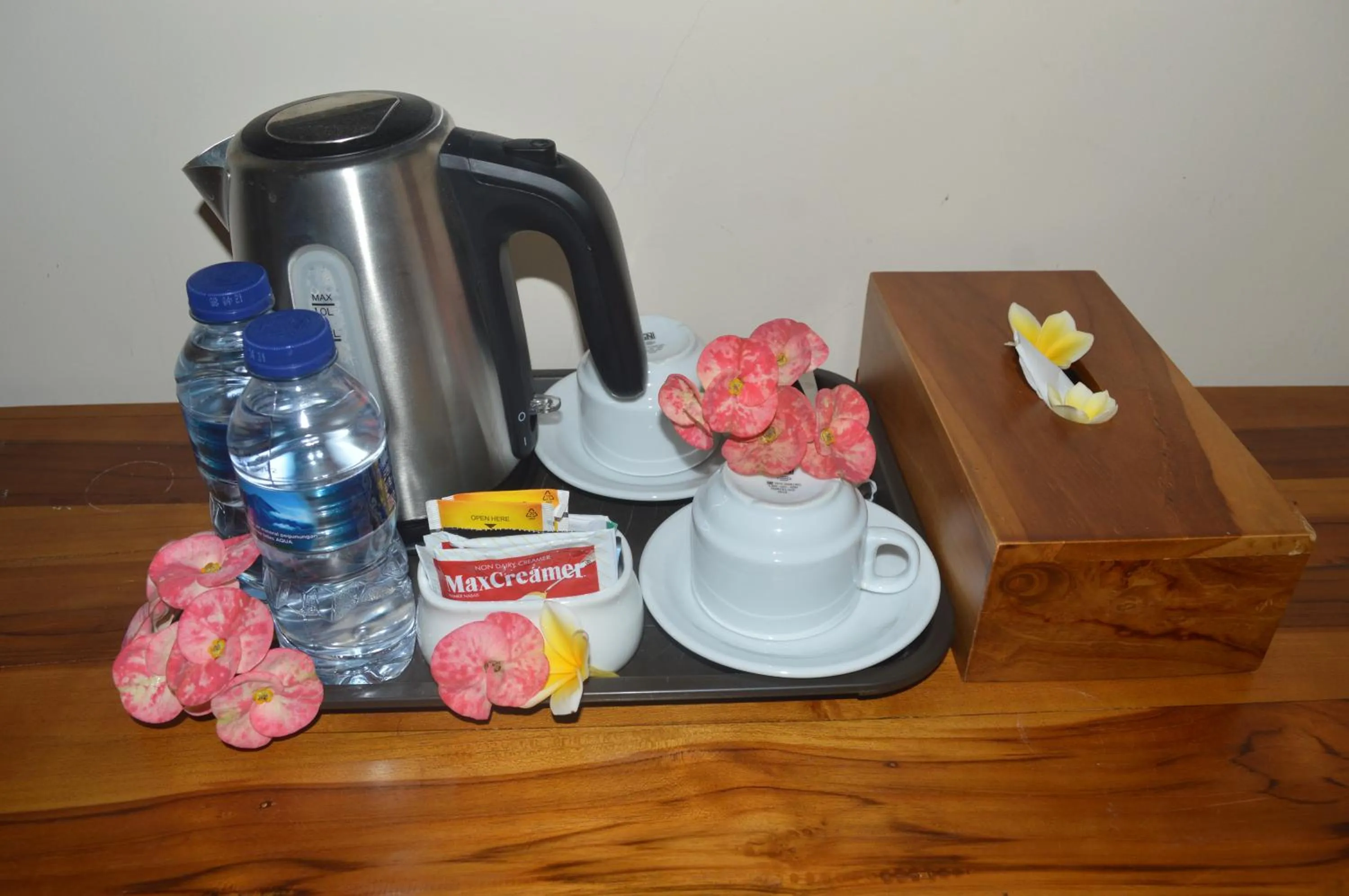 Coffee/tea facilities in Penida Bay Village