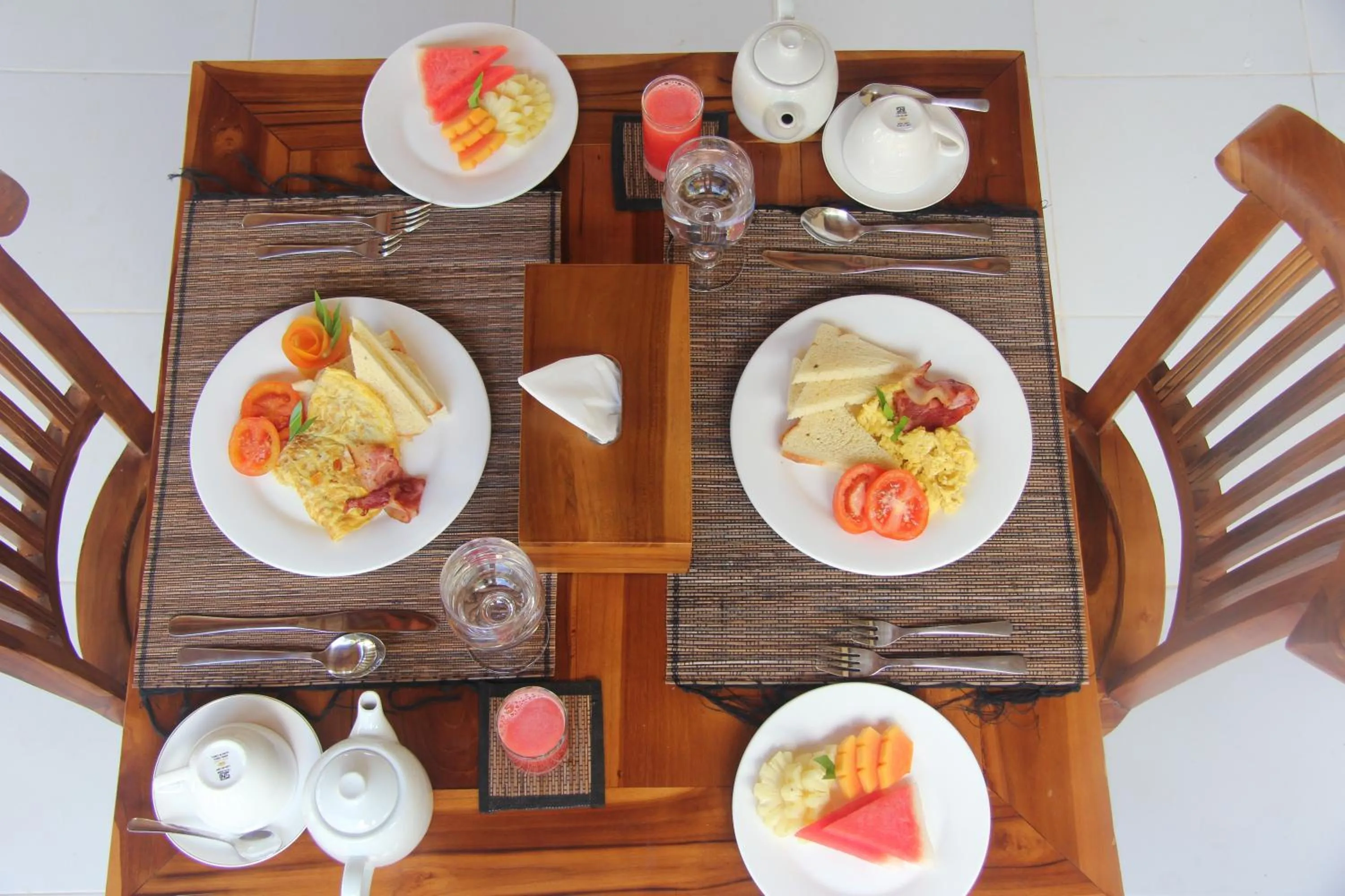 Food and drinks in Penida Bay Village