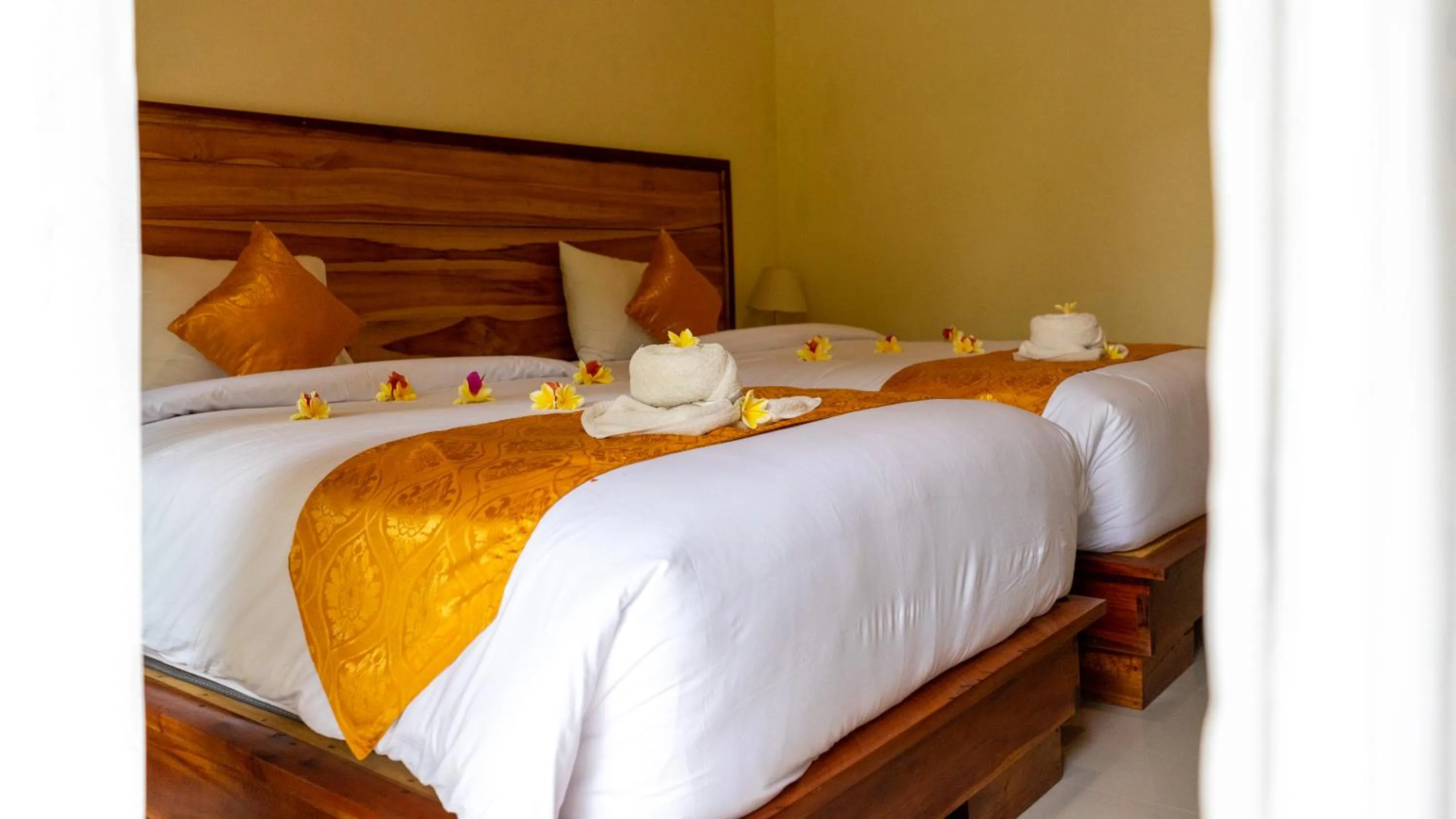 Bed in Penida Bay Village