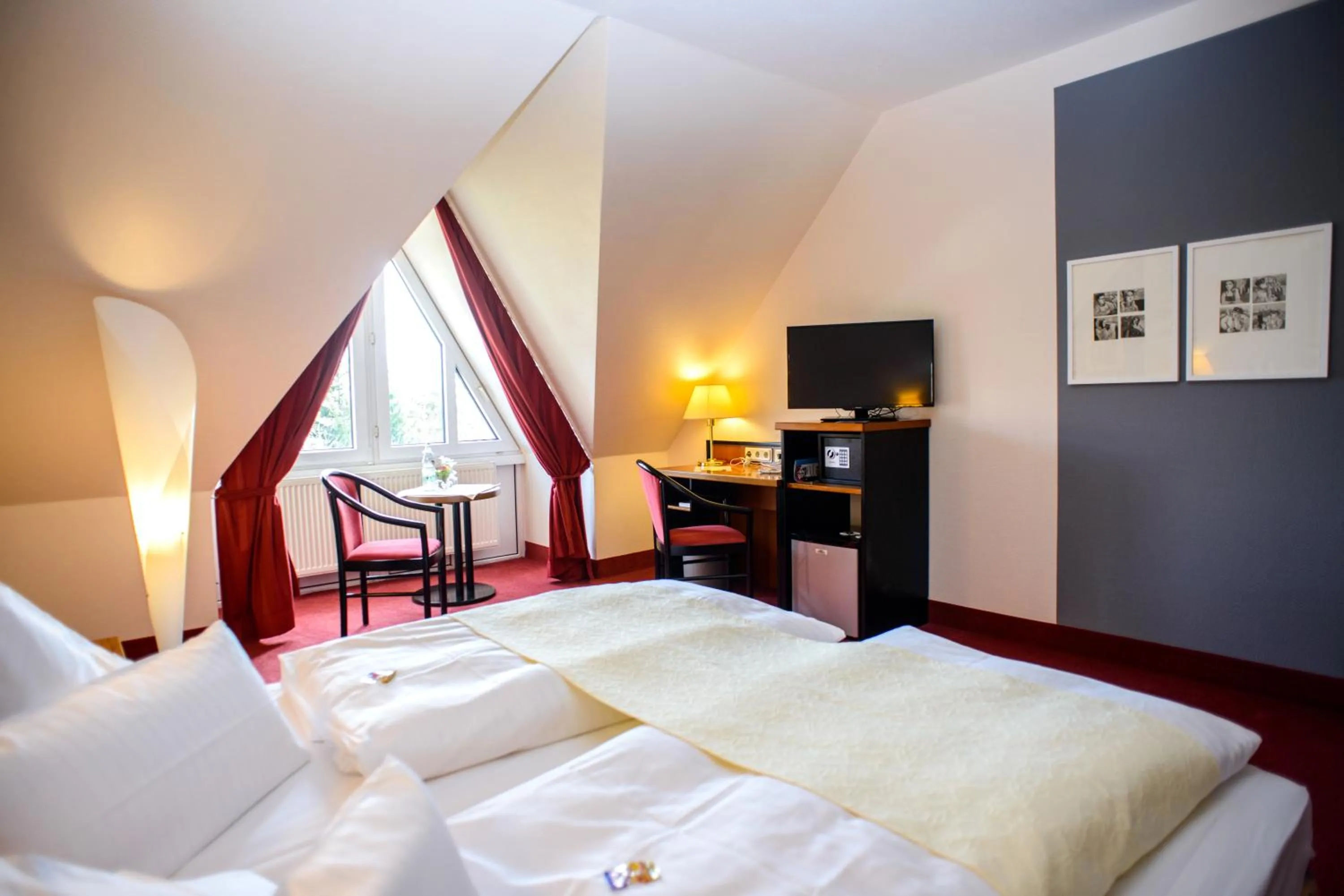 Bed in City Hotel Aschersleben