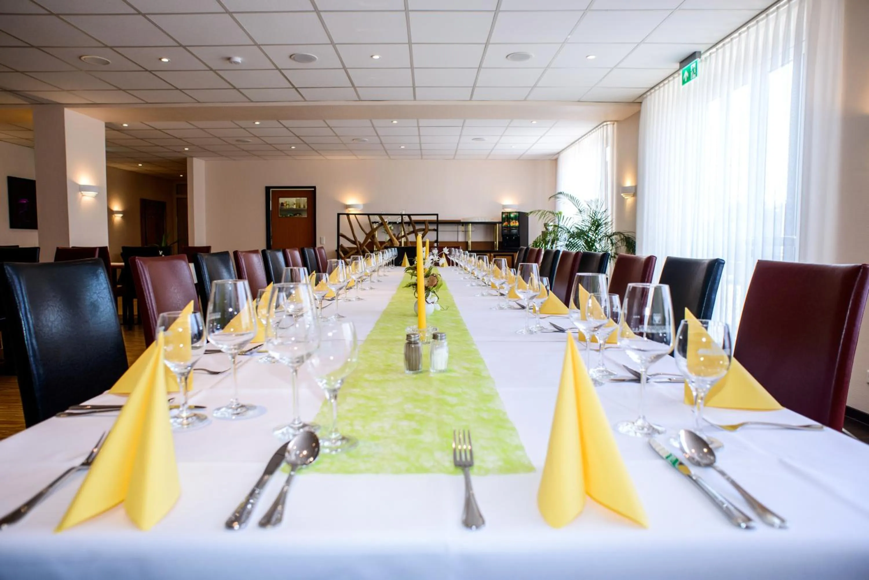 Restaurant/places to eat in City Hotel Aschersleben