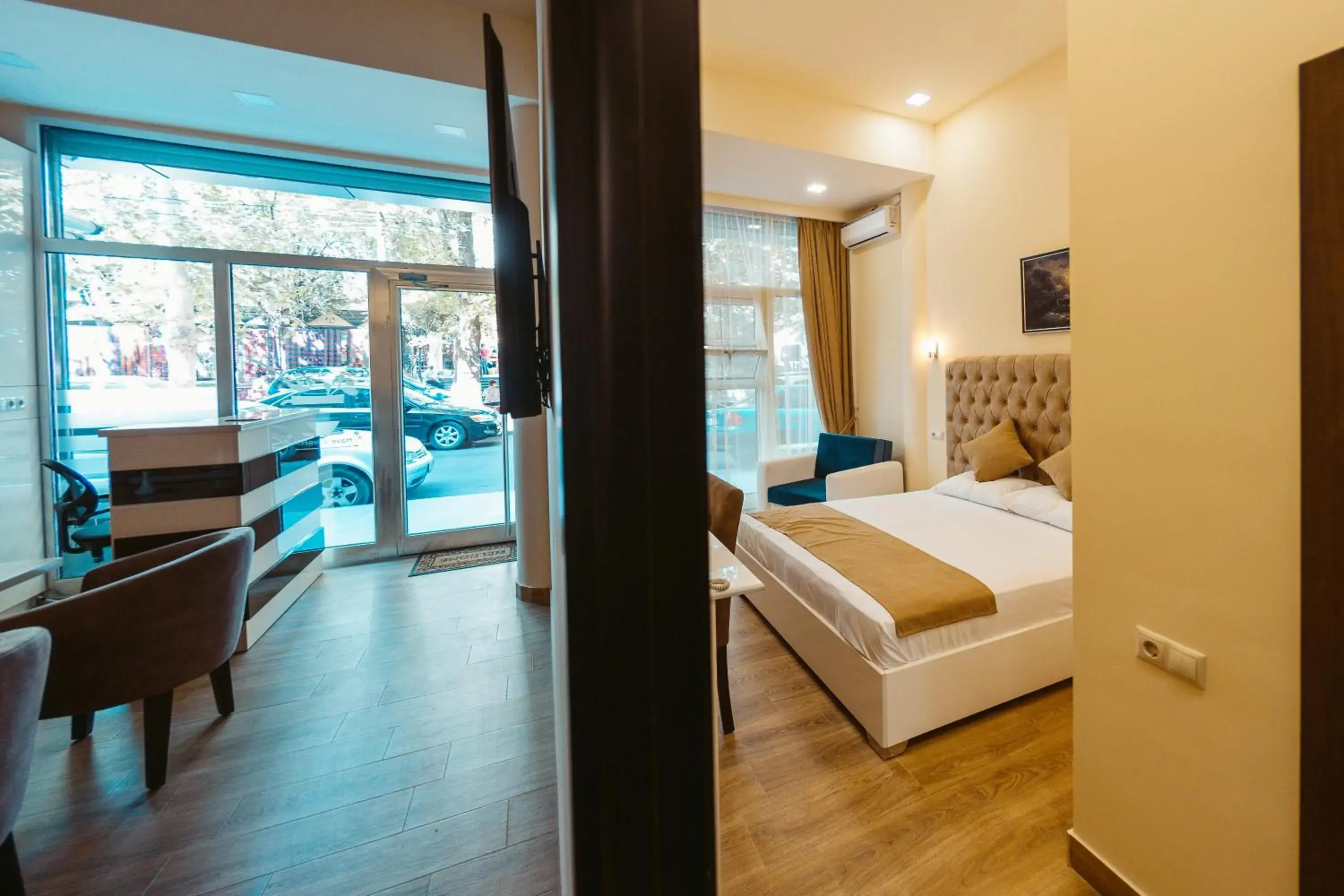 Photo of the whole room, Bed in L'image Art Hotel Photo of the whole room, Bed in L'image Art Hotel