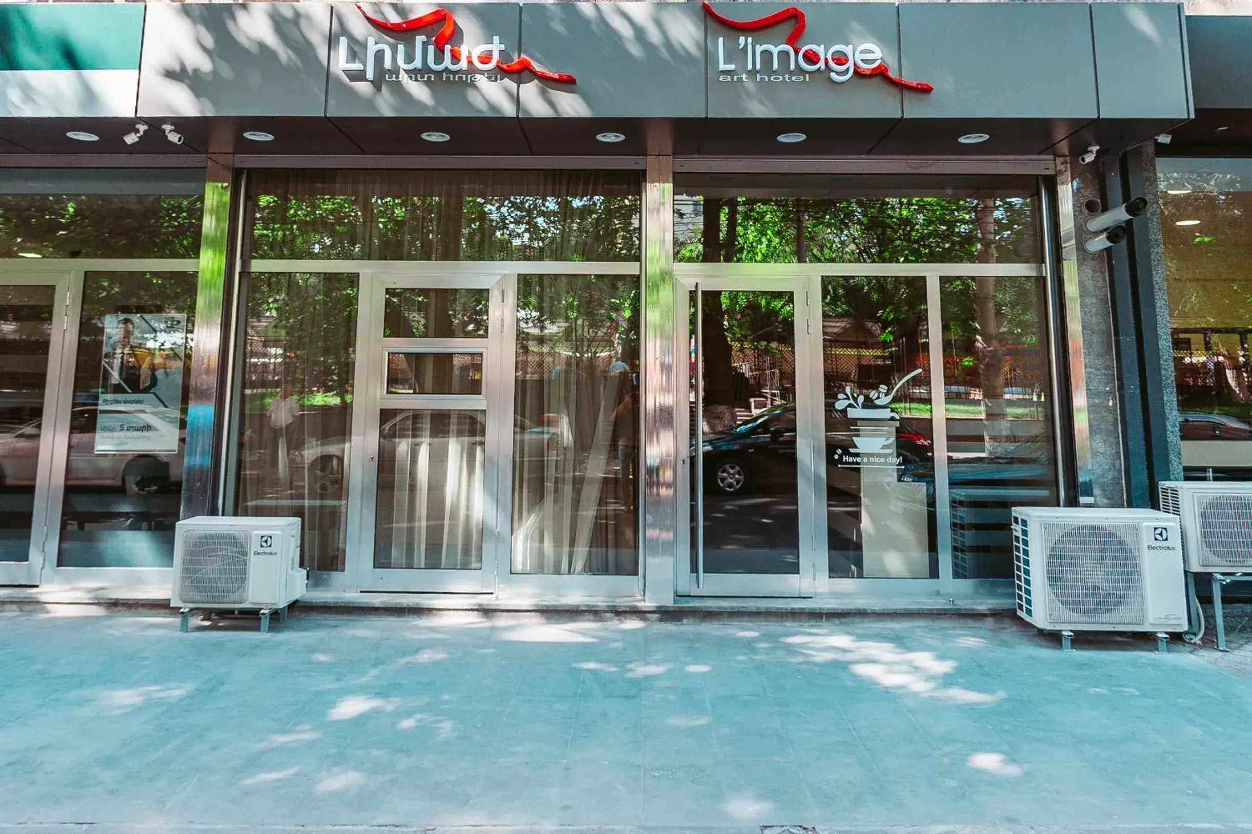 Property building in L'image Art Hotel Property building in L'image Art Hotel