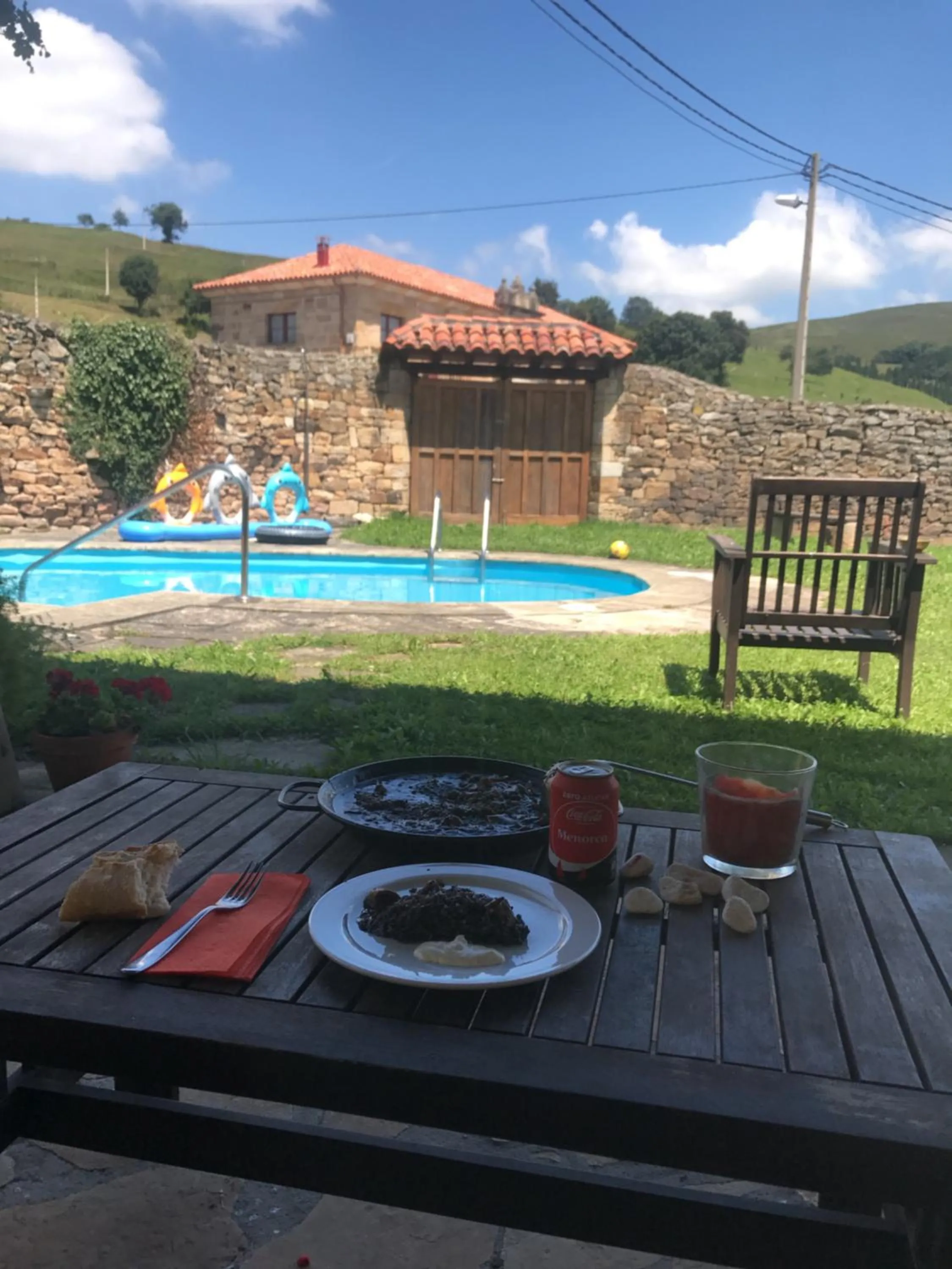 Swimming pool in Posada Venta Hornizo