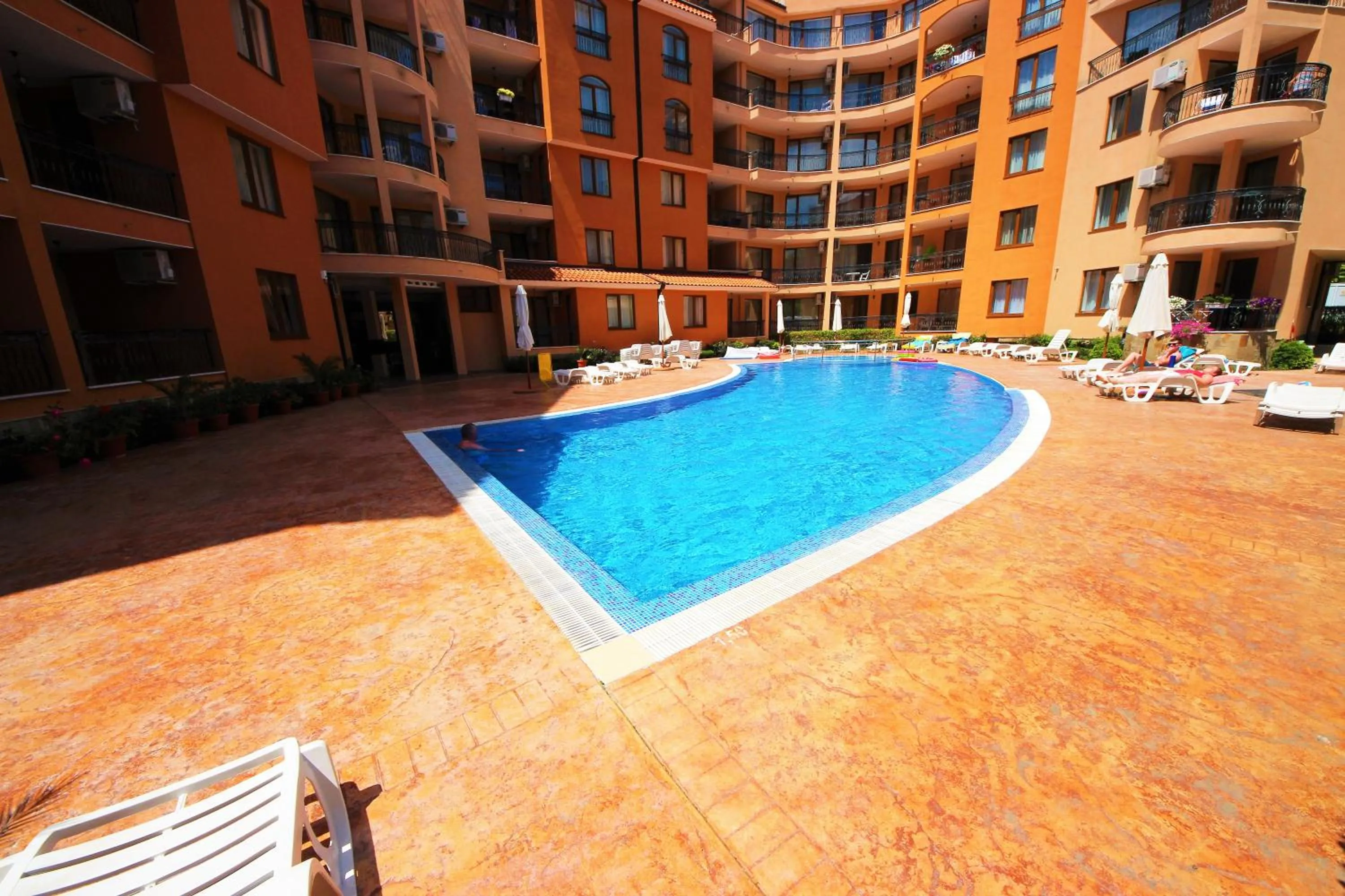 Swimming pool in Efir 2 - Menada Apartments