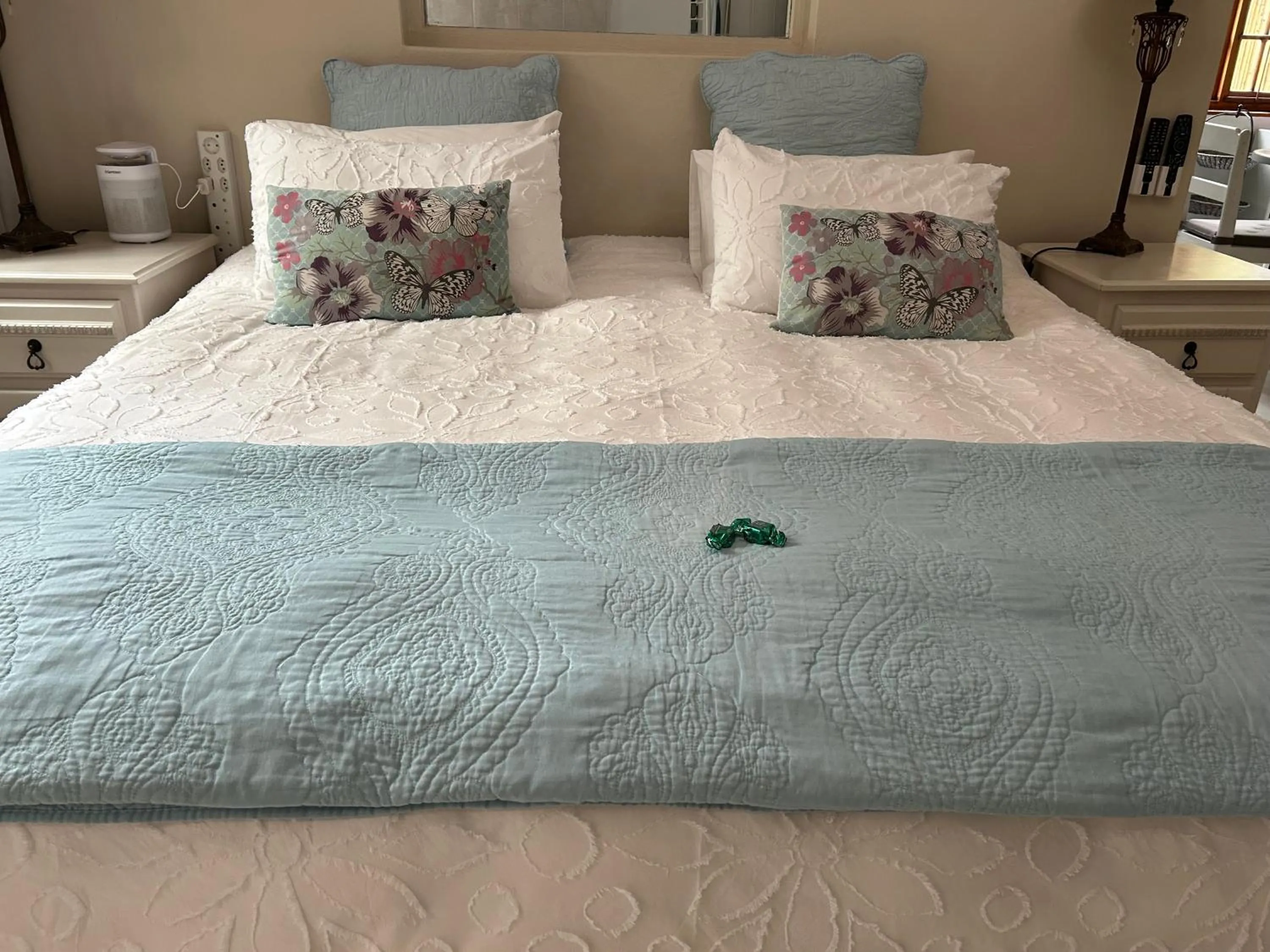 Bed in Twilight Cottage