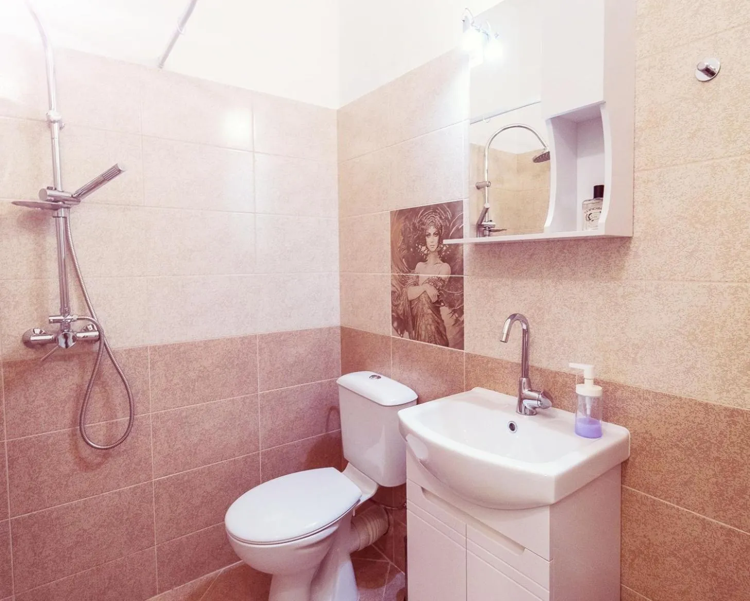 Shower in Pijama Hostel