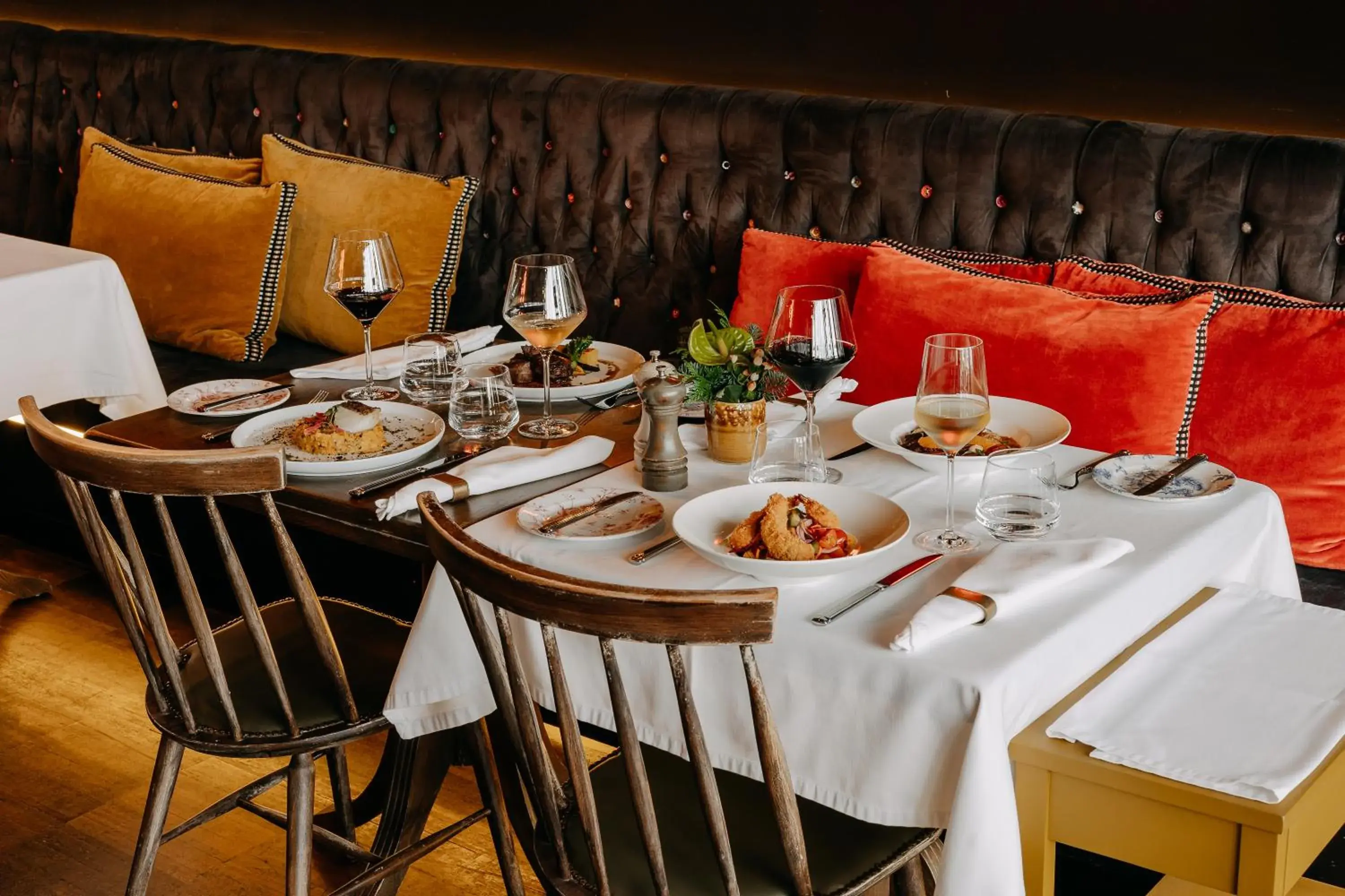 Restaurant/places to eat in 138 Liberdade Hotel Restaurant/places to eat in 138 Liberdade Hotel