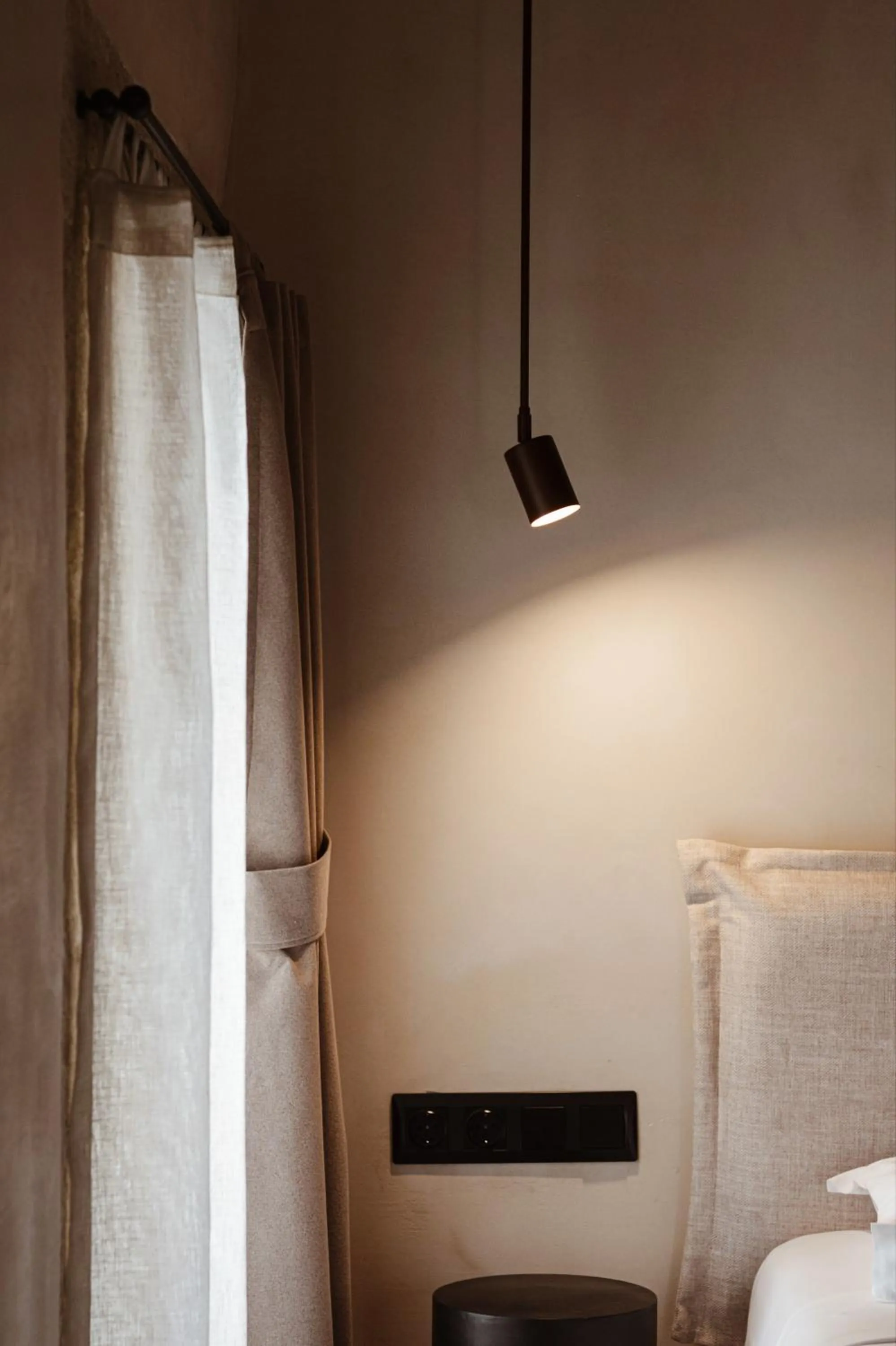 Decorative detail, Bed in Casa Dei Delfini