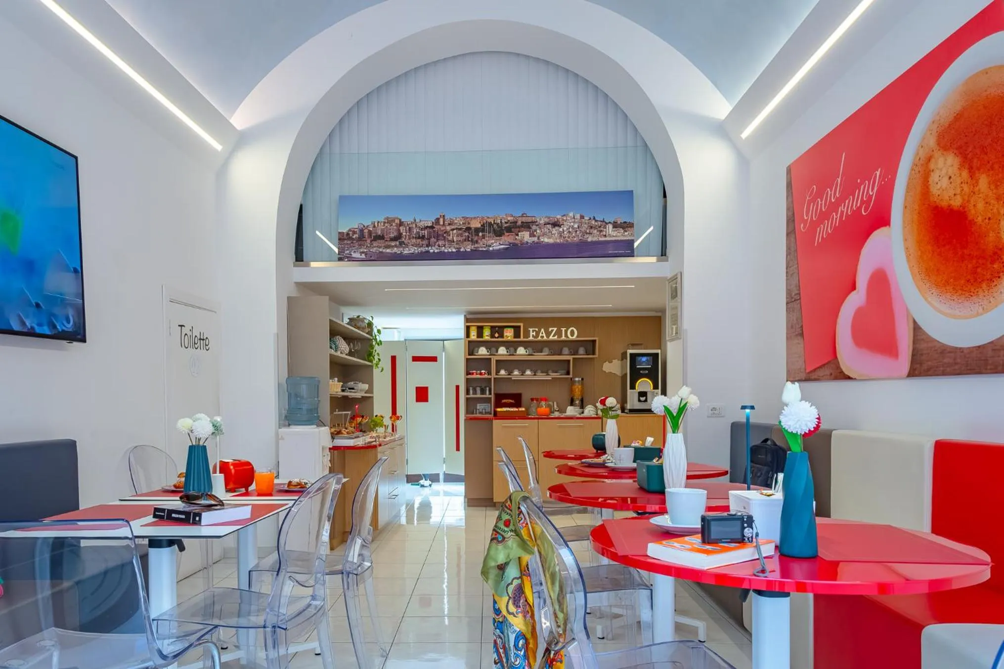 Communal lounge/ TV room in Fazio Rooms