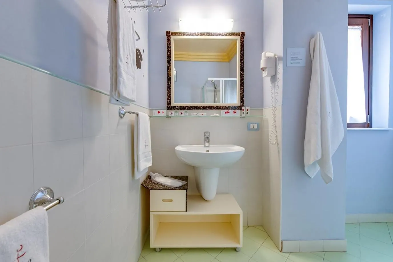 Bathroom in Fazio Rooms