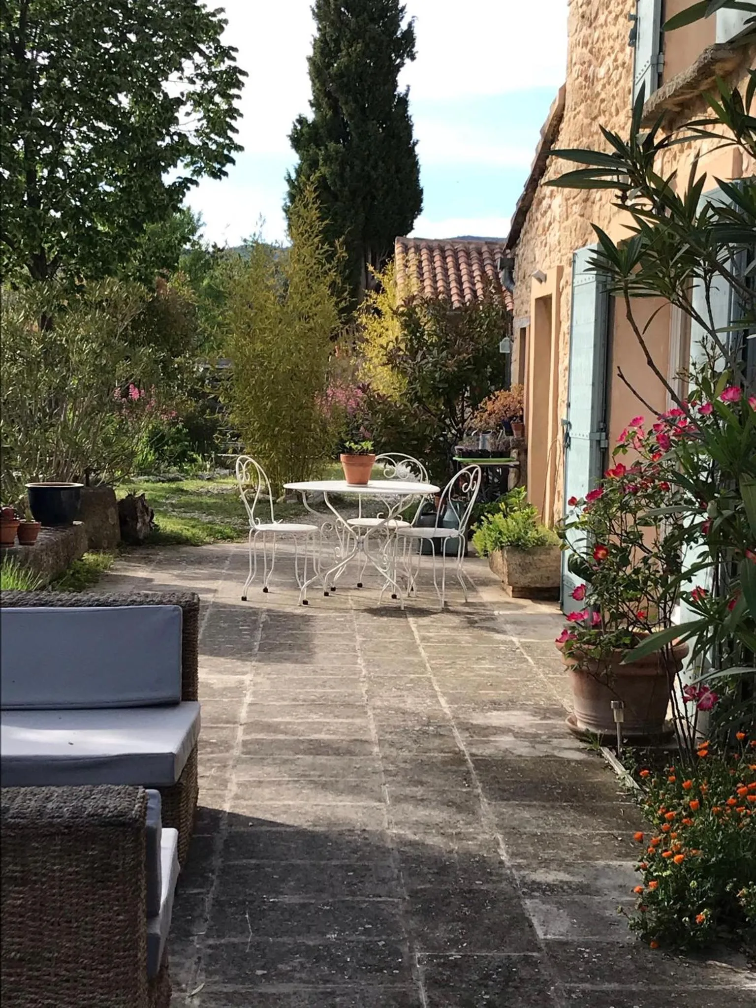 Property building in Oustau du Ventoux