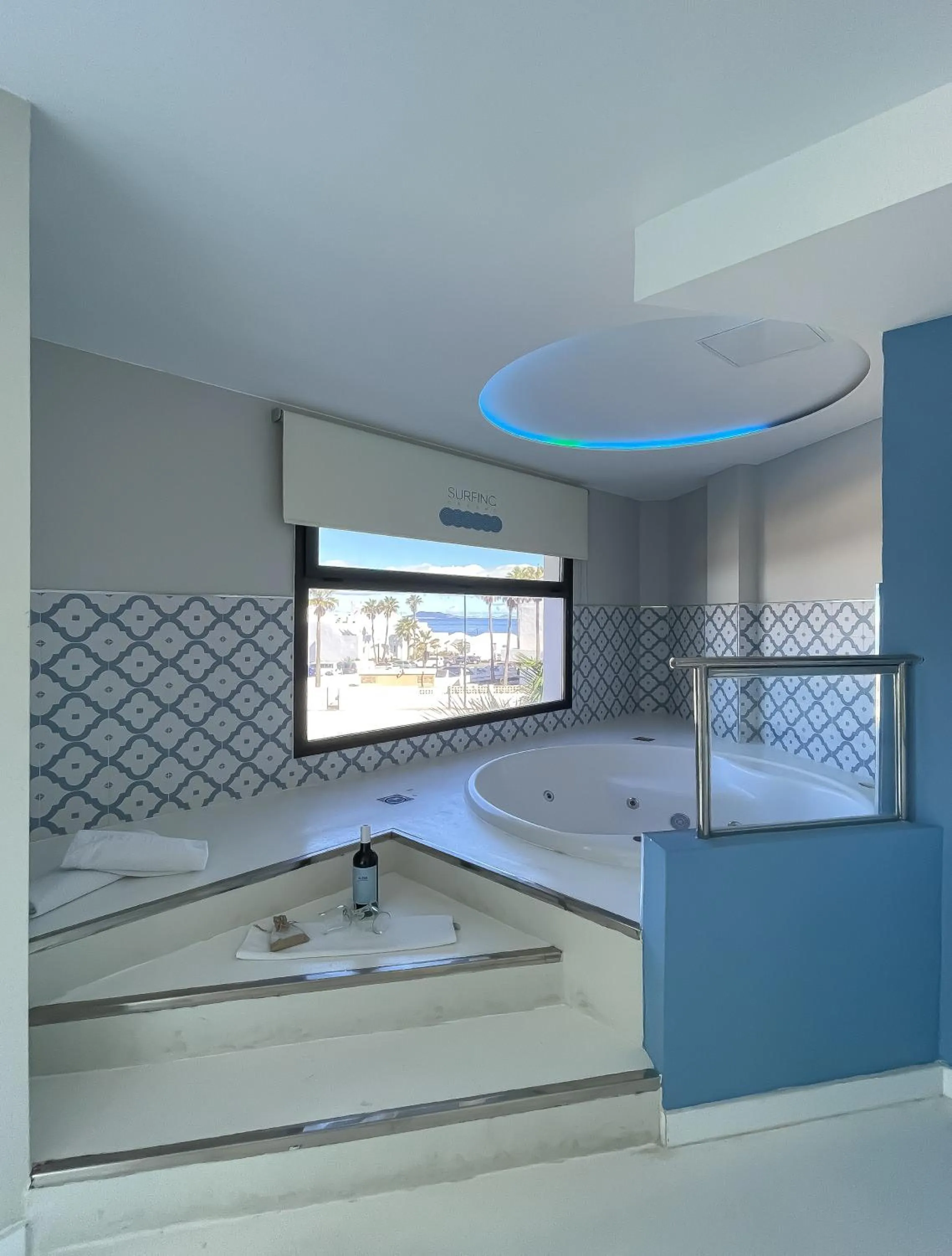 Hot Tub in Corralejo Surfing Colors Hotel&Apartments